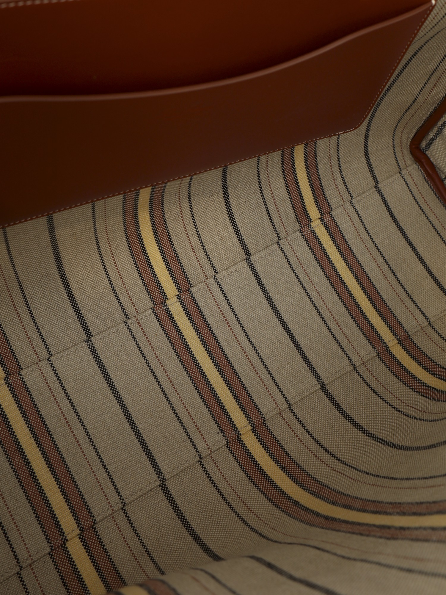 Loro Piana Laguna  9