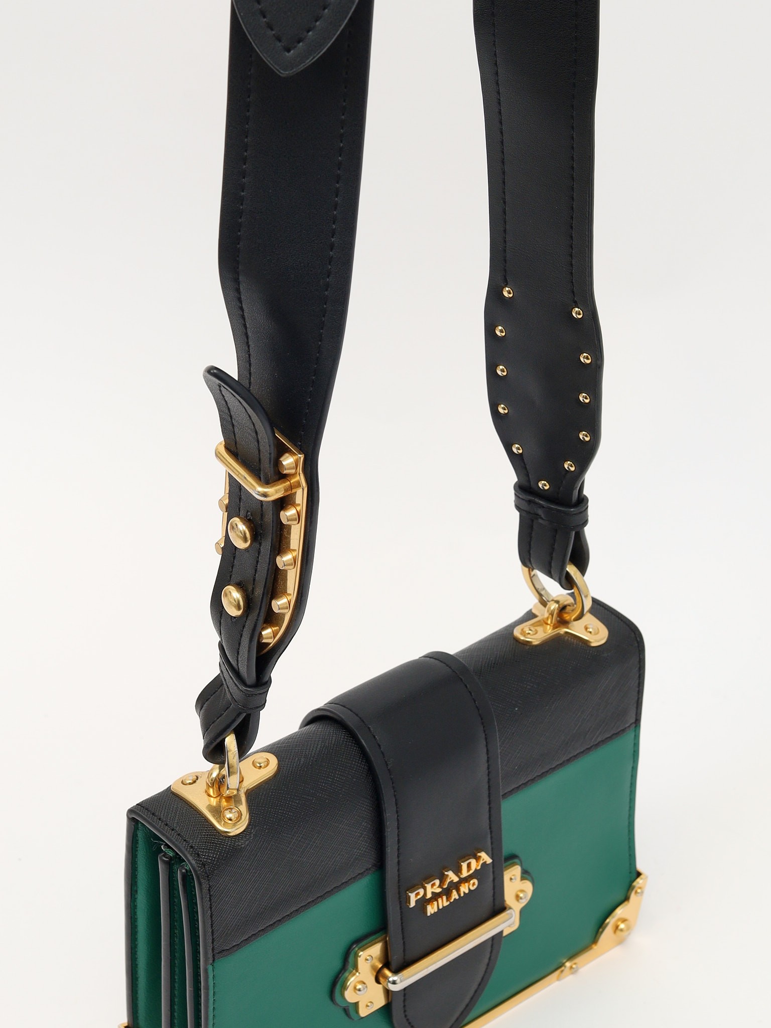 Prada Cahier 4