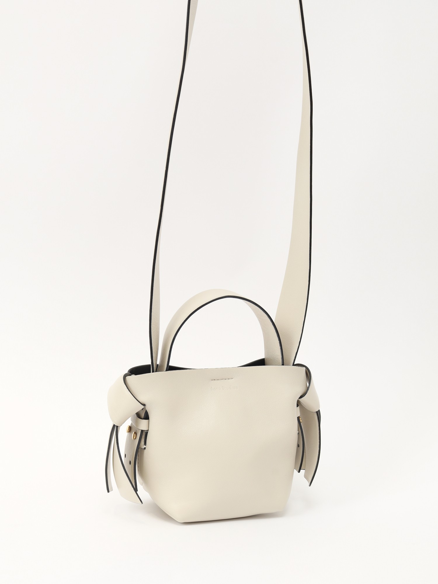 Acne Studios Musubi  4