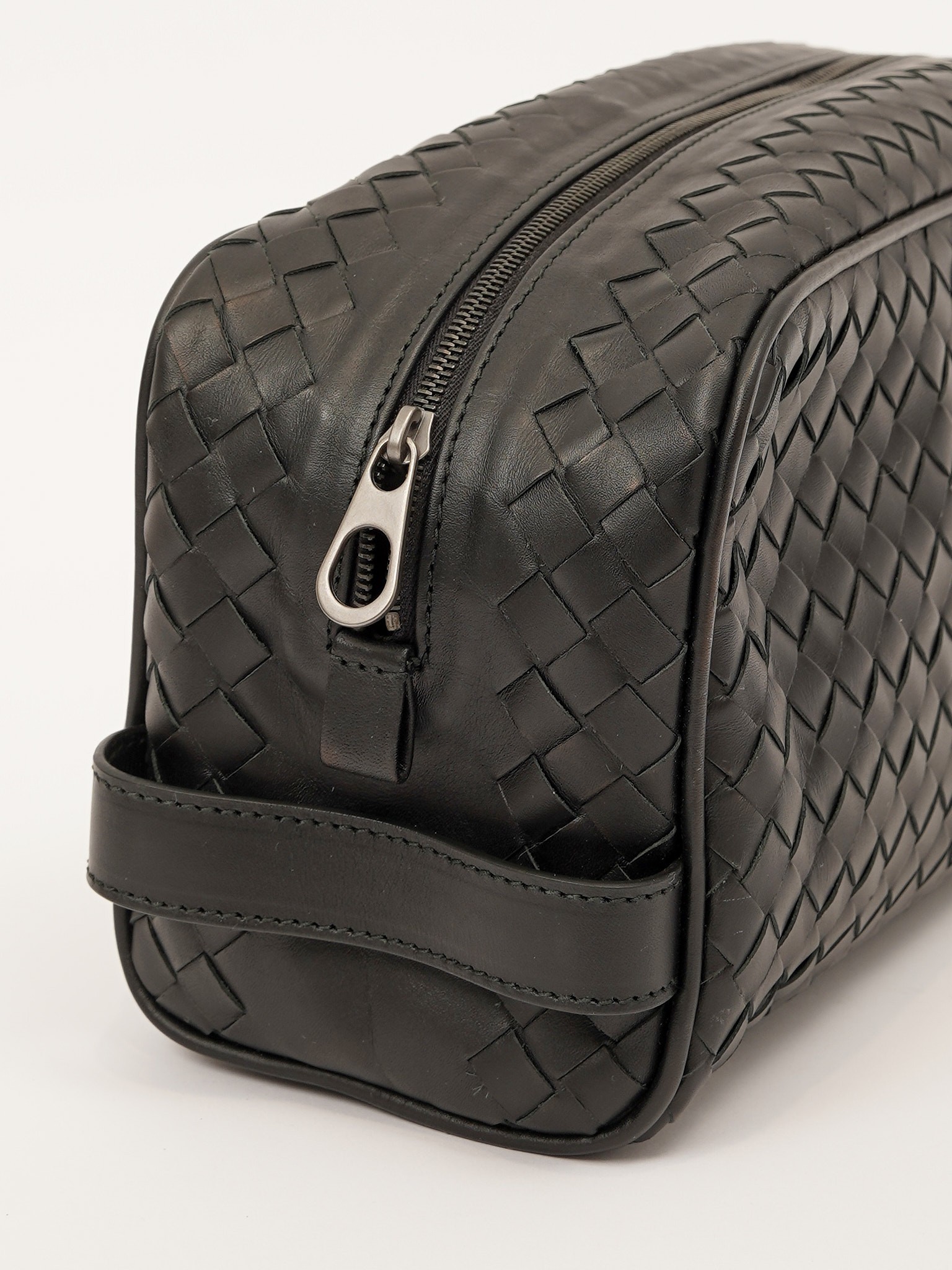 Bottega Veneta Case 5