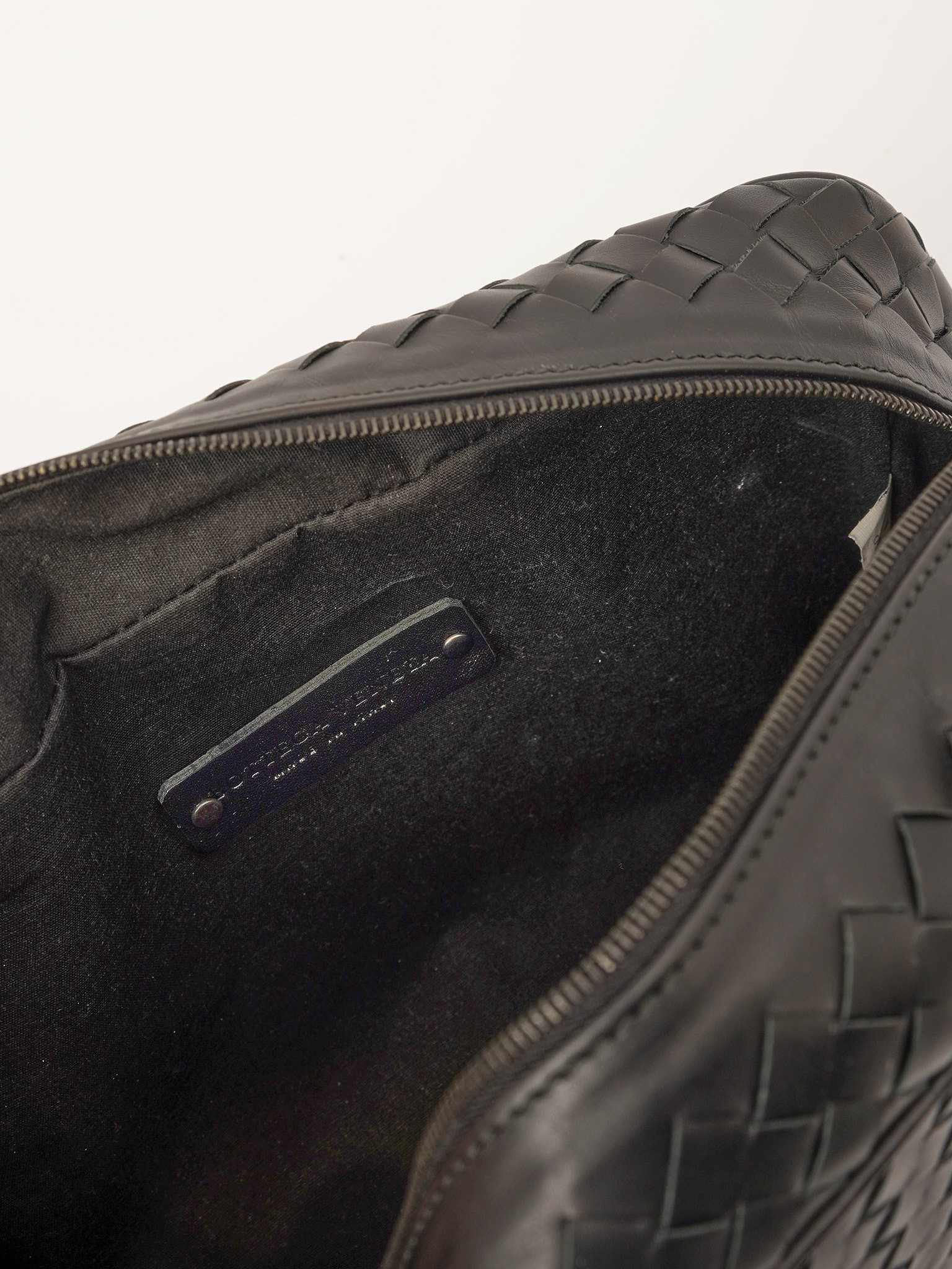 Bottega Veneta Case 8