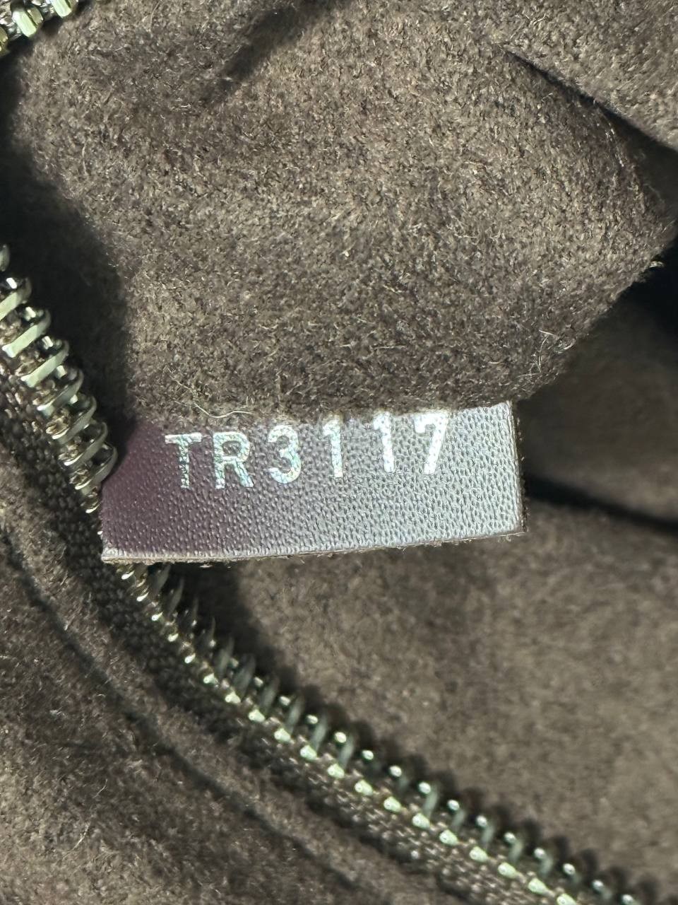 Louis Vuitton Christopher 11