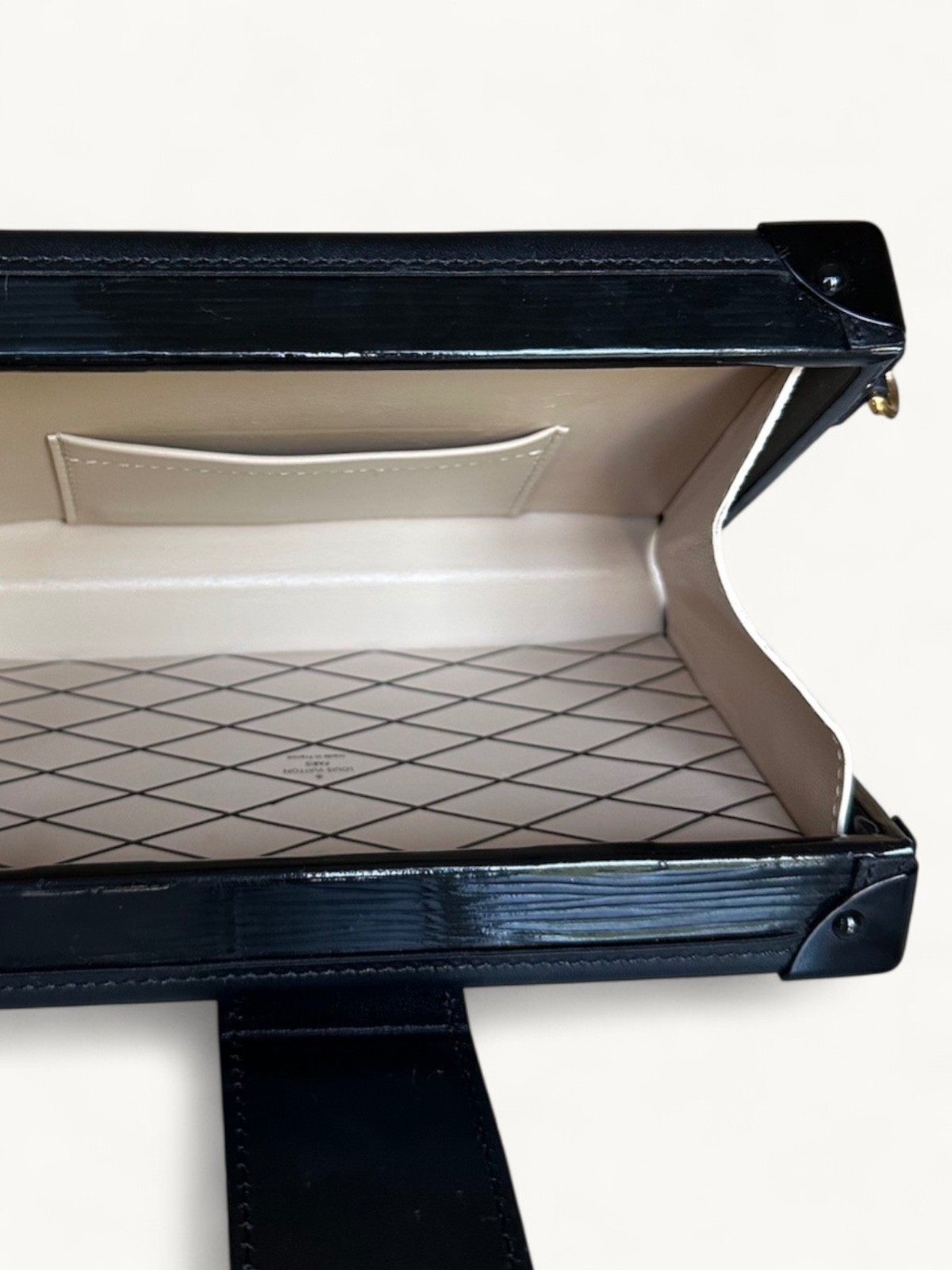 Louis Vuitton Petite Malle 4