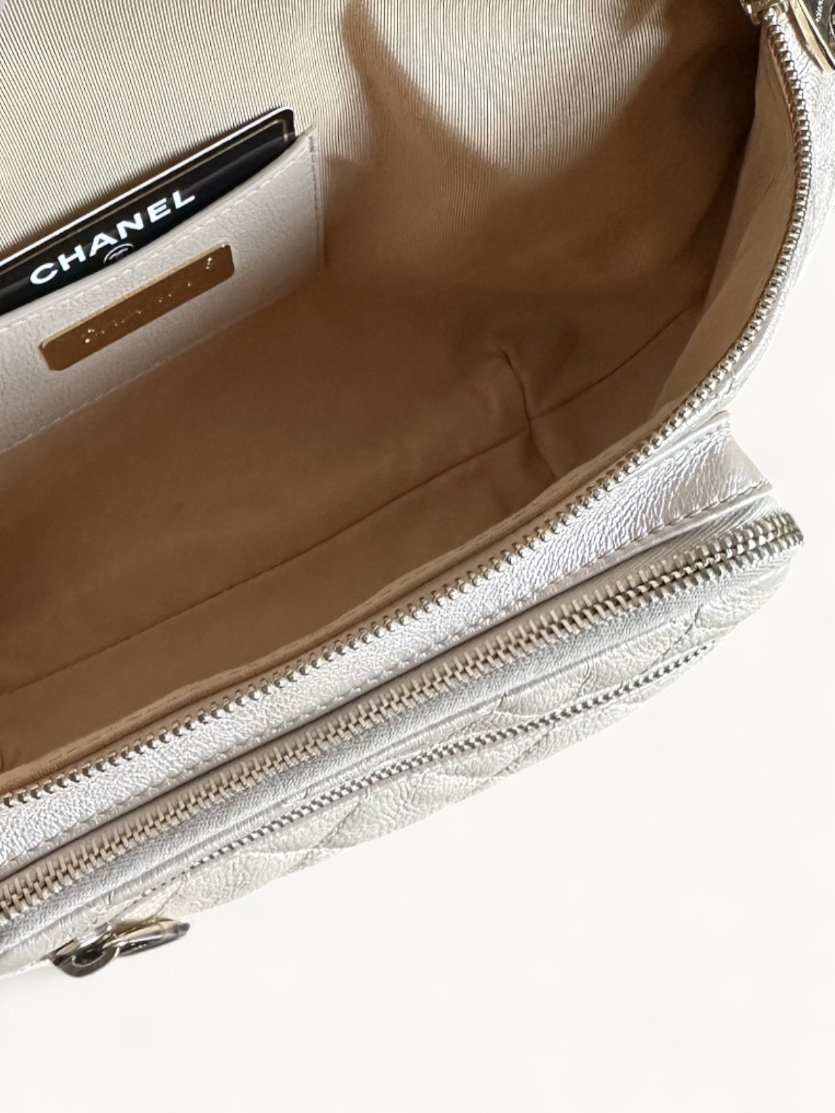 Chanel Leather Bag 4