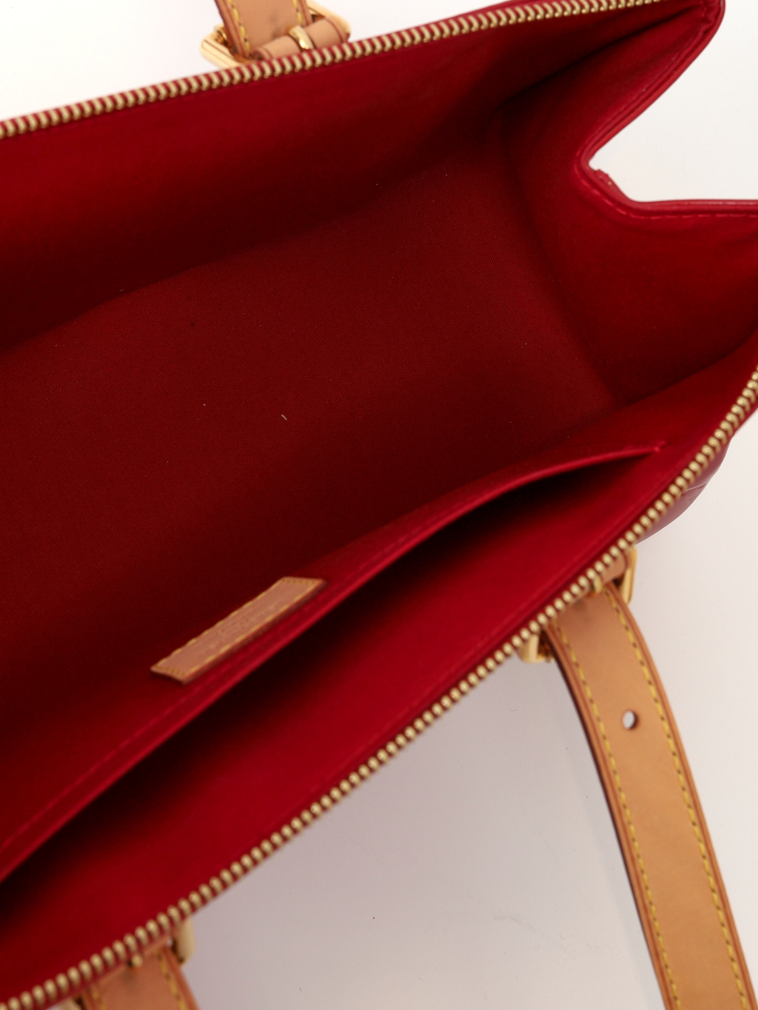 Louis Vuitton Rosewood Avenue 8