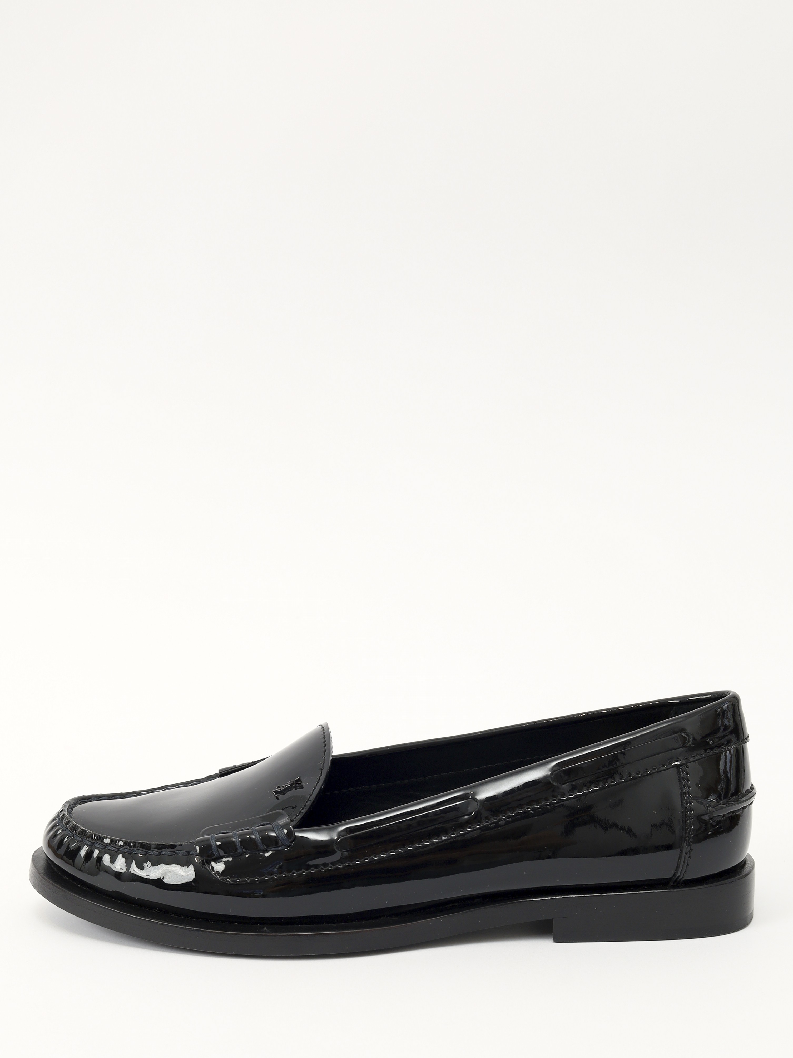 Saint Laurent  37 2