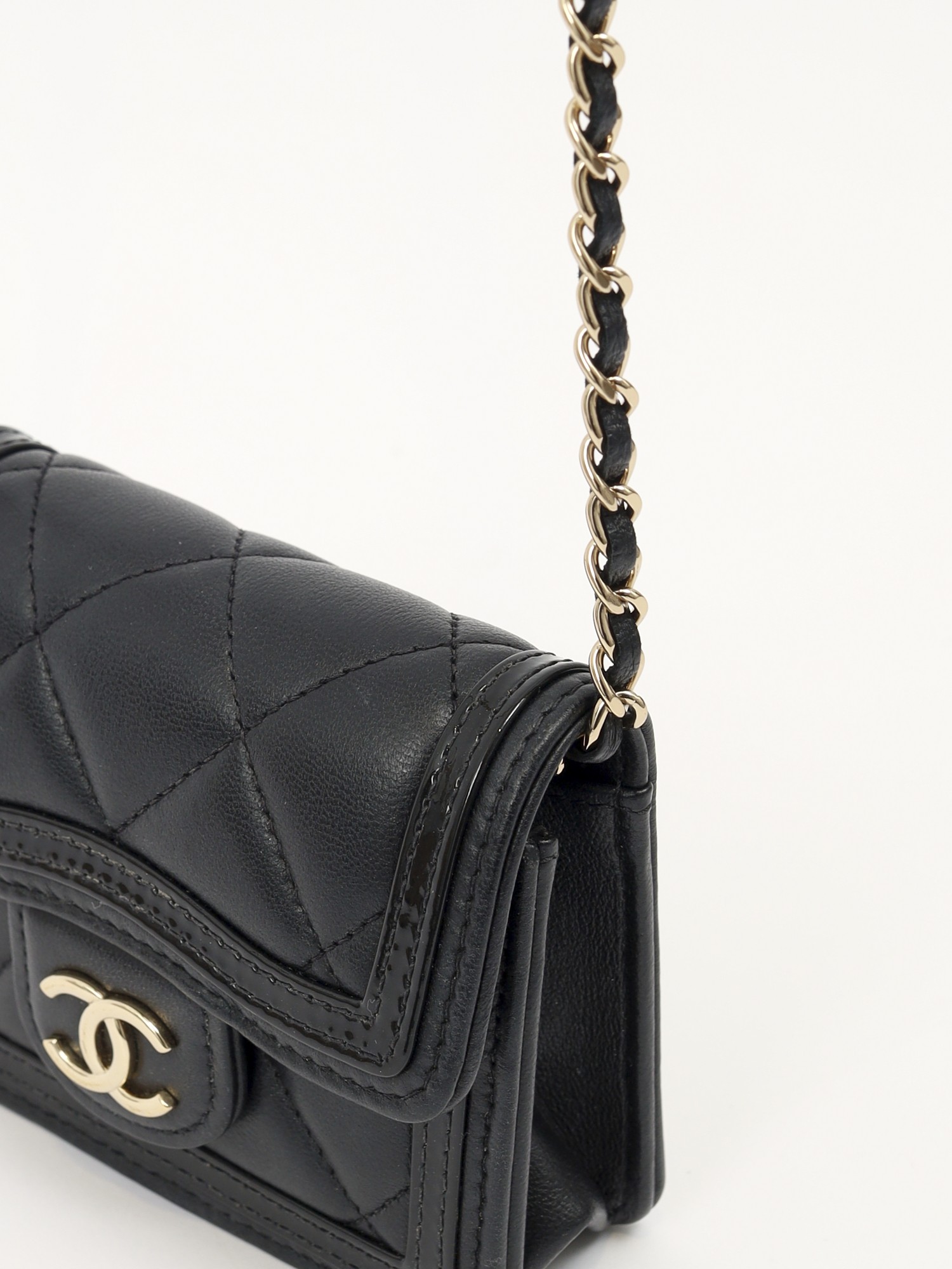 Chanel Leather Bag 8