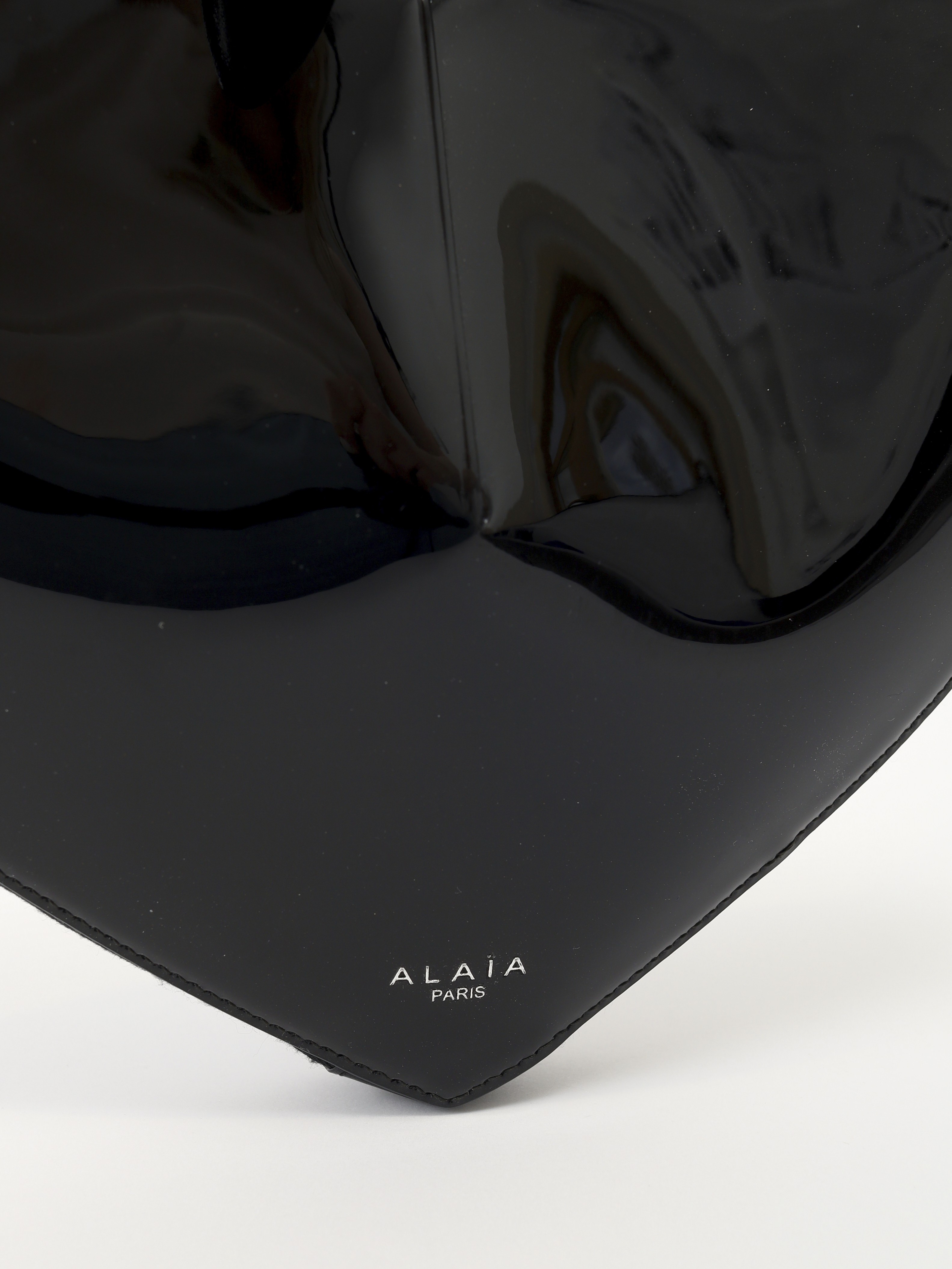Alaia Le Cœur 5