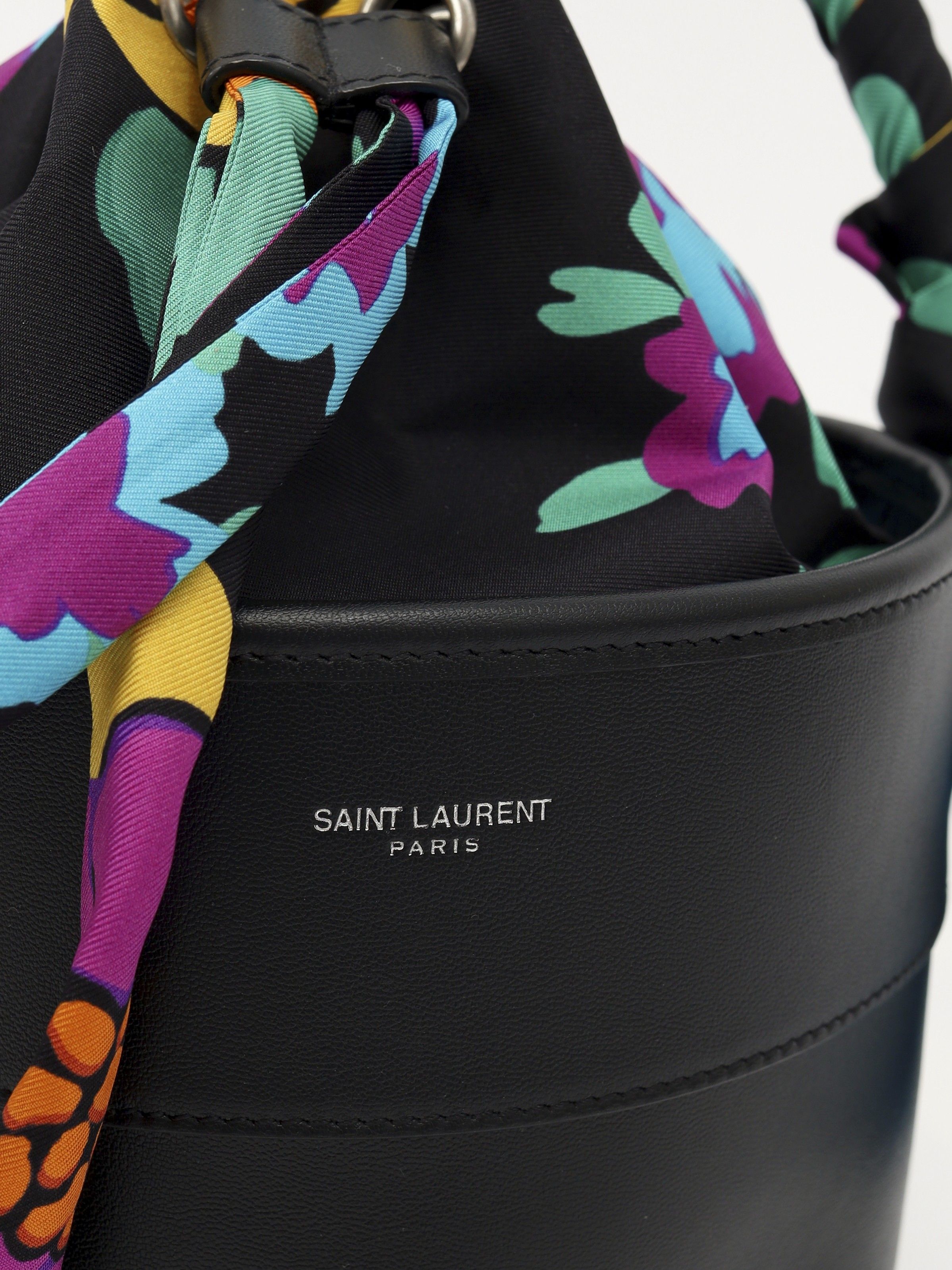 Saint Laurent Bahia 6