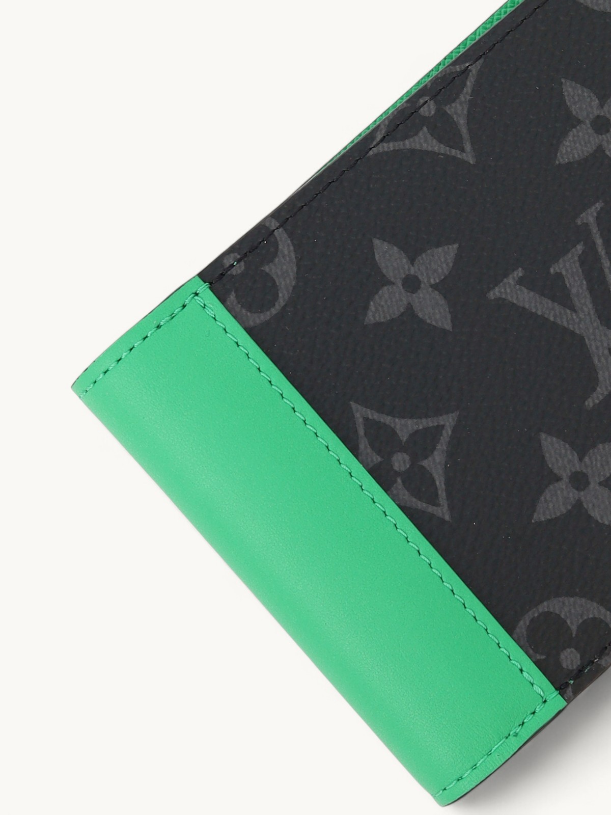 Louis Vuitton Wallet 3