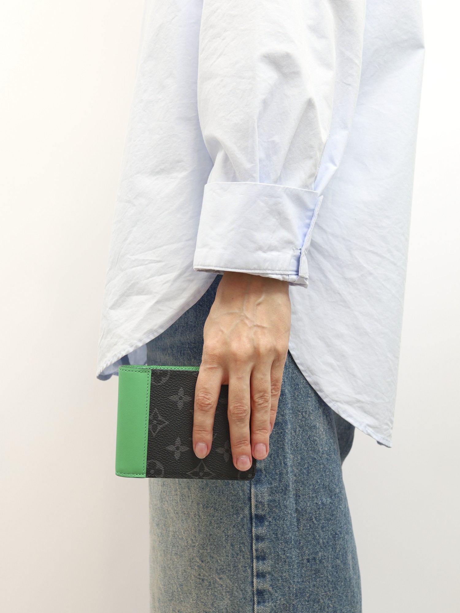 Louis Vuitton Wallet 1