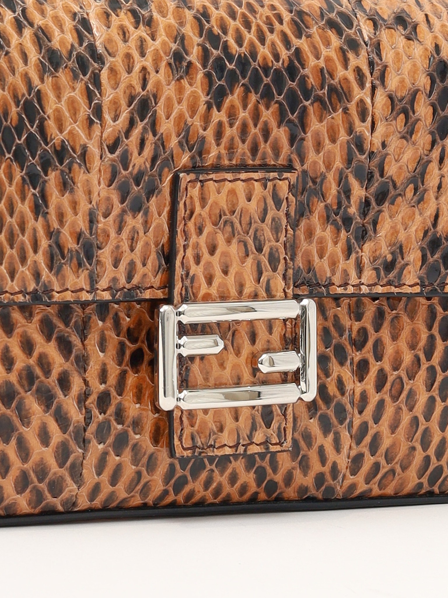 Fendi Baguette 6