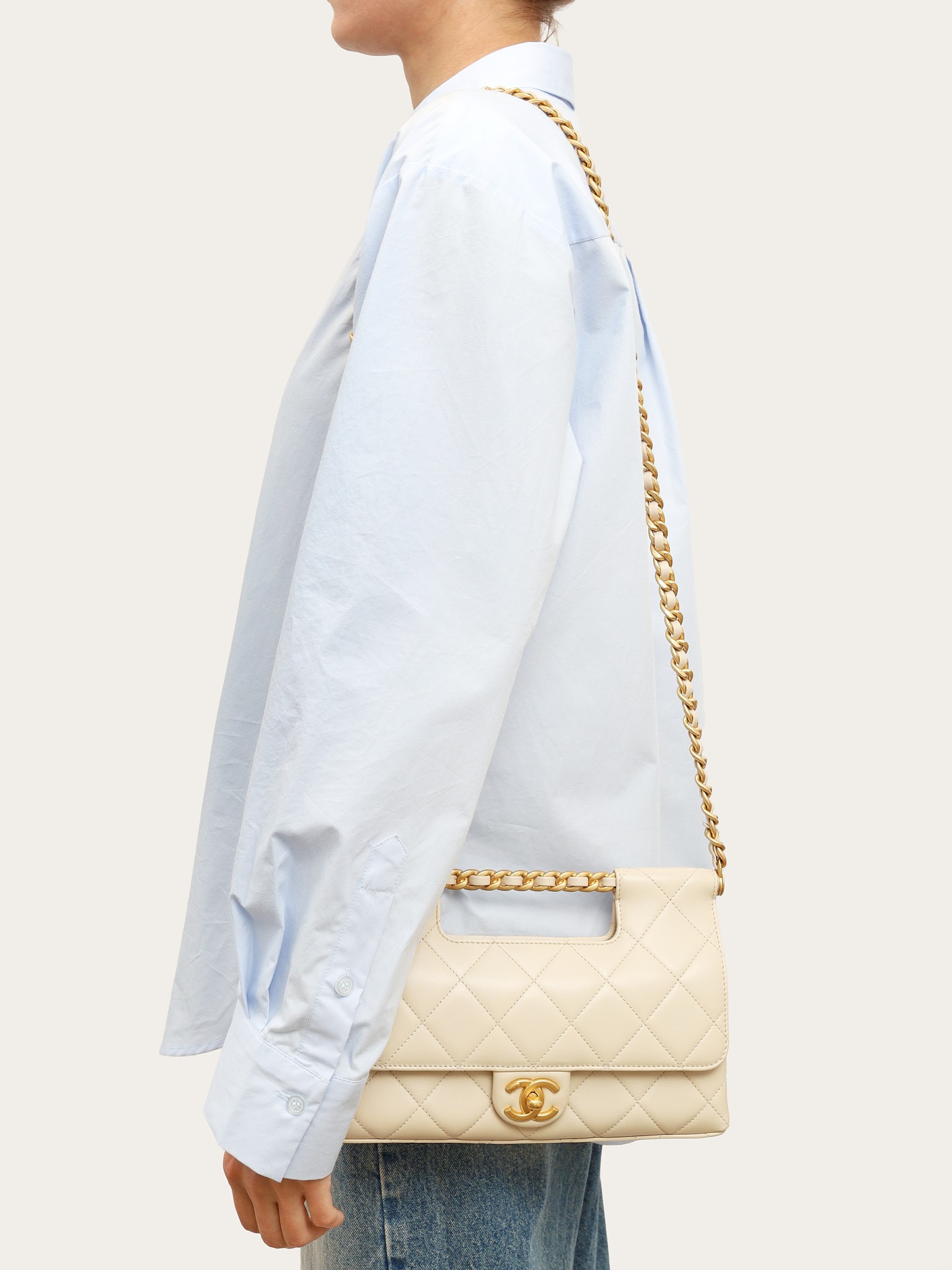 Chanel Leather Bag 1