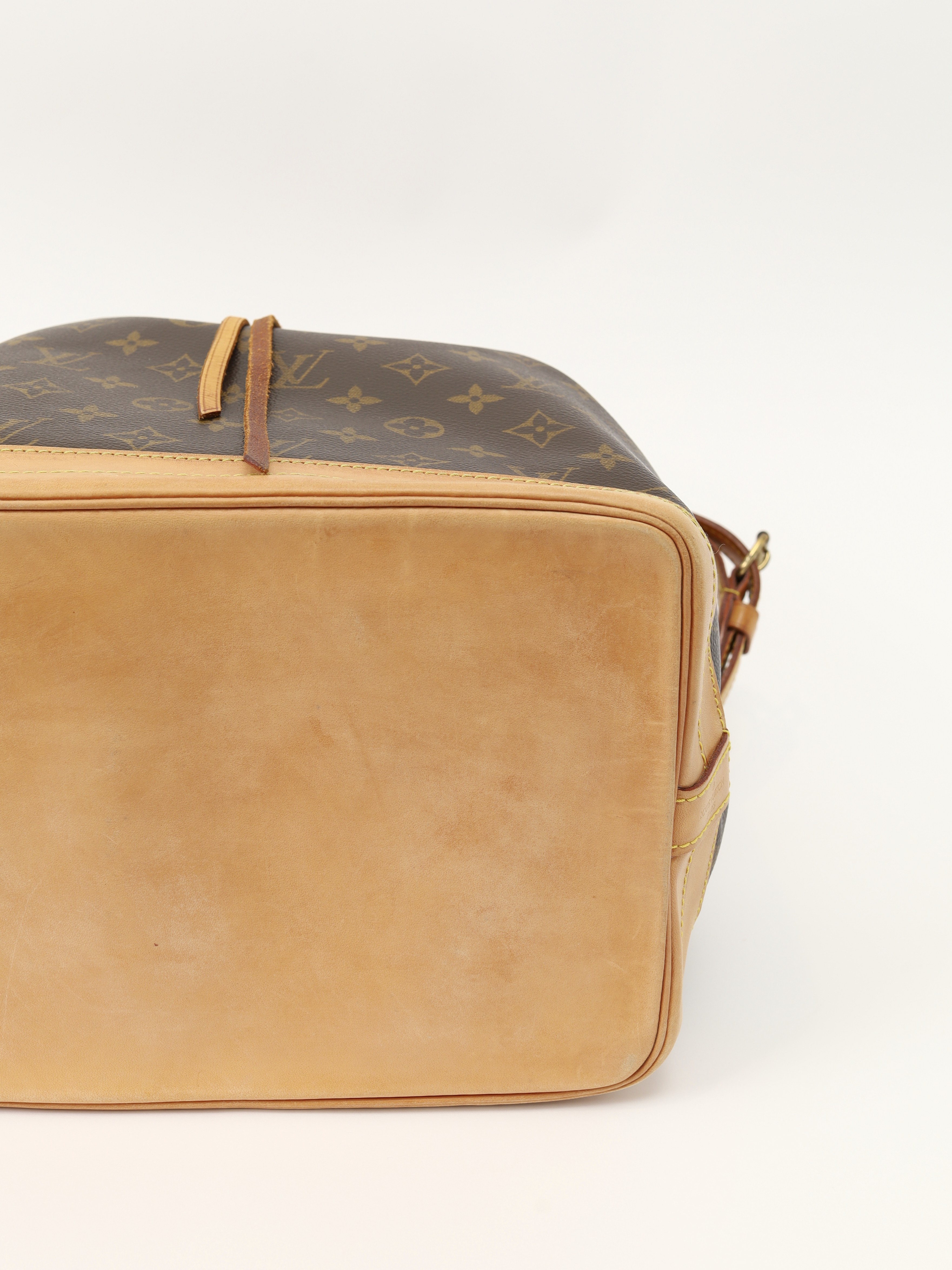 Louis Vuitton Noe 12