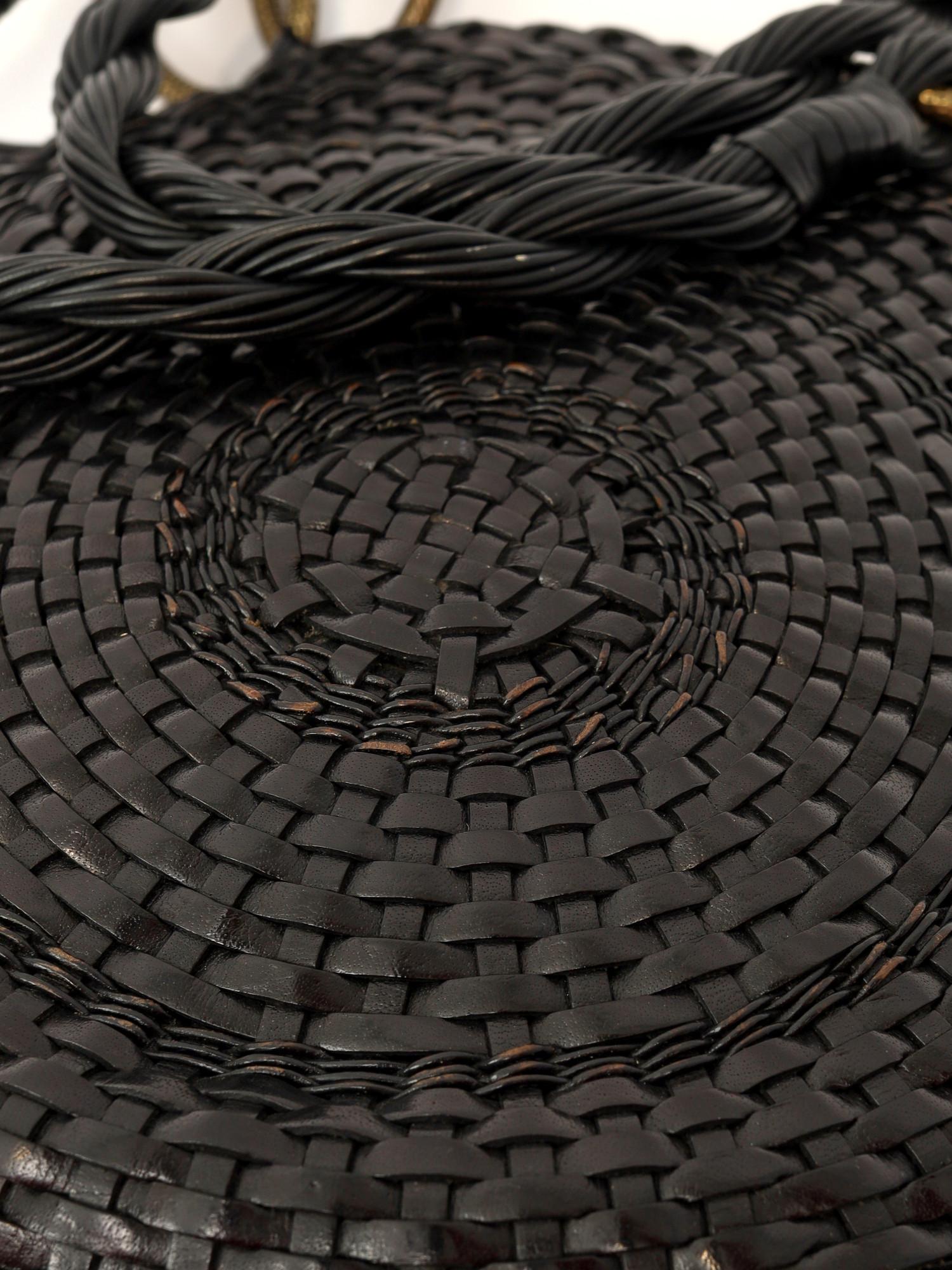 Alexander McQueen Leather Bag  8