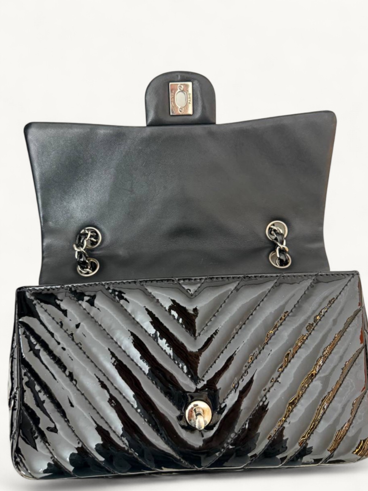 Chanel Chevron 4