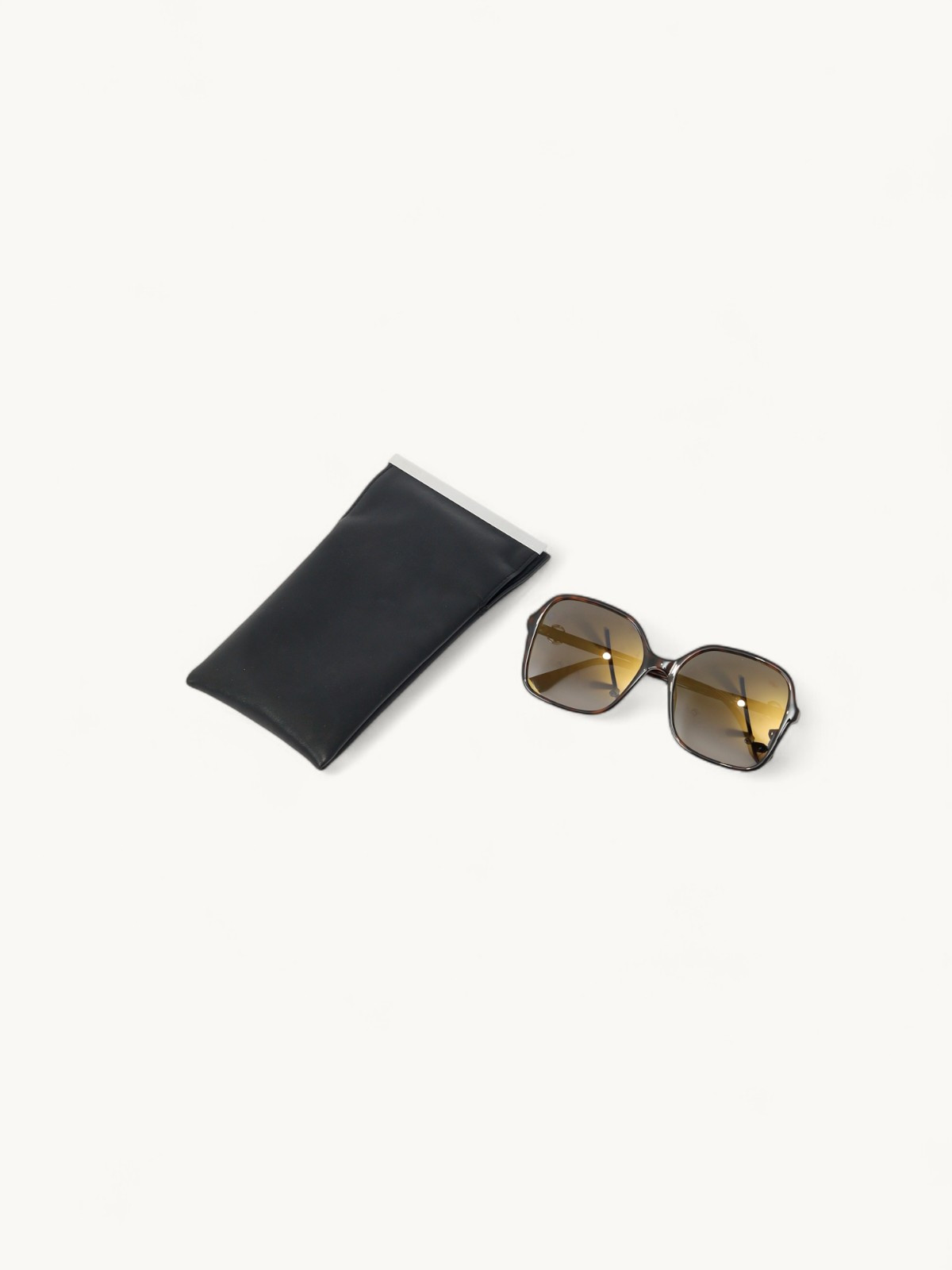 Fendi Sunglasses  2