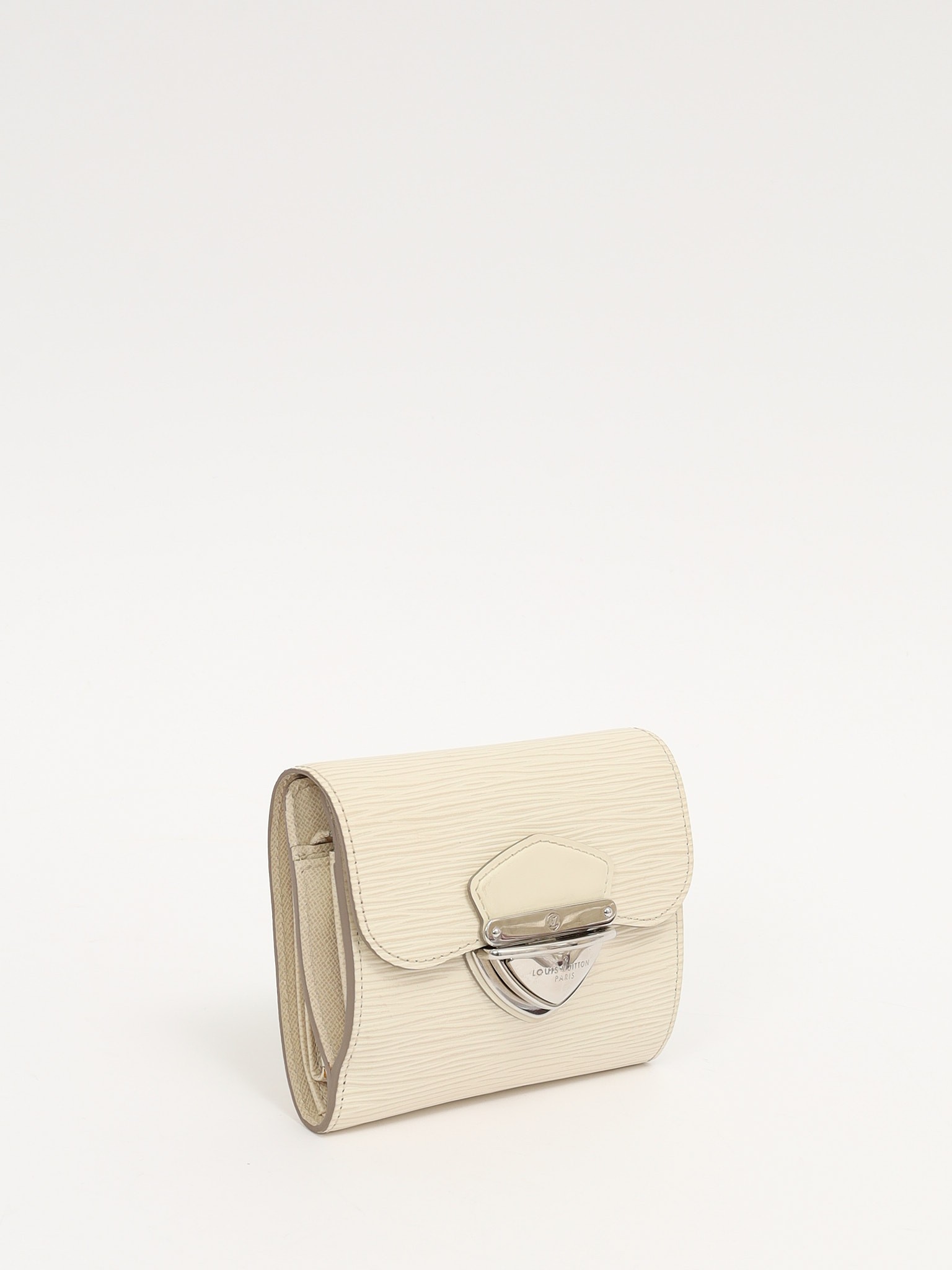 Louis Vuitton Wallet 1