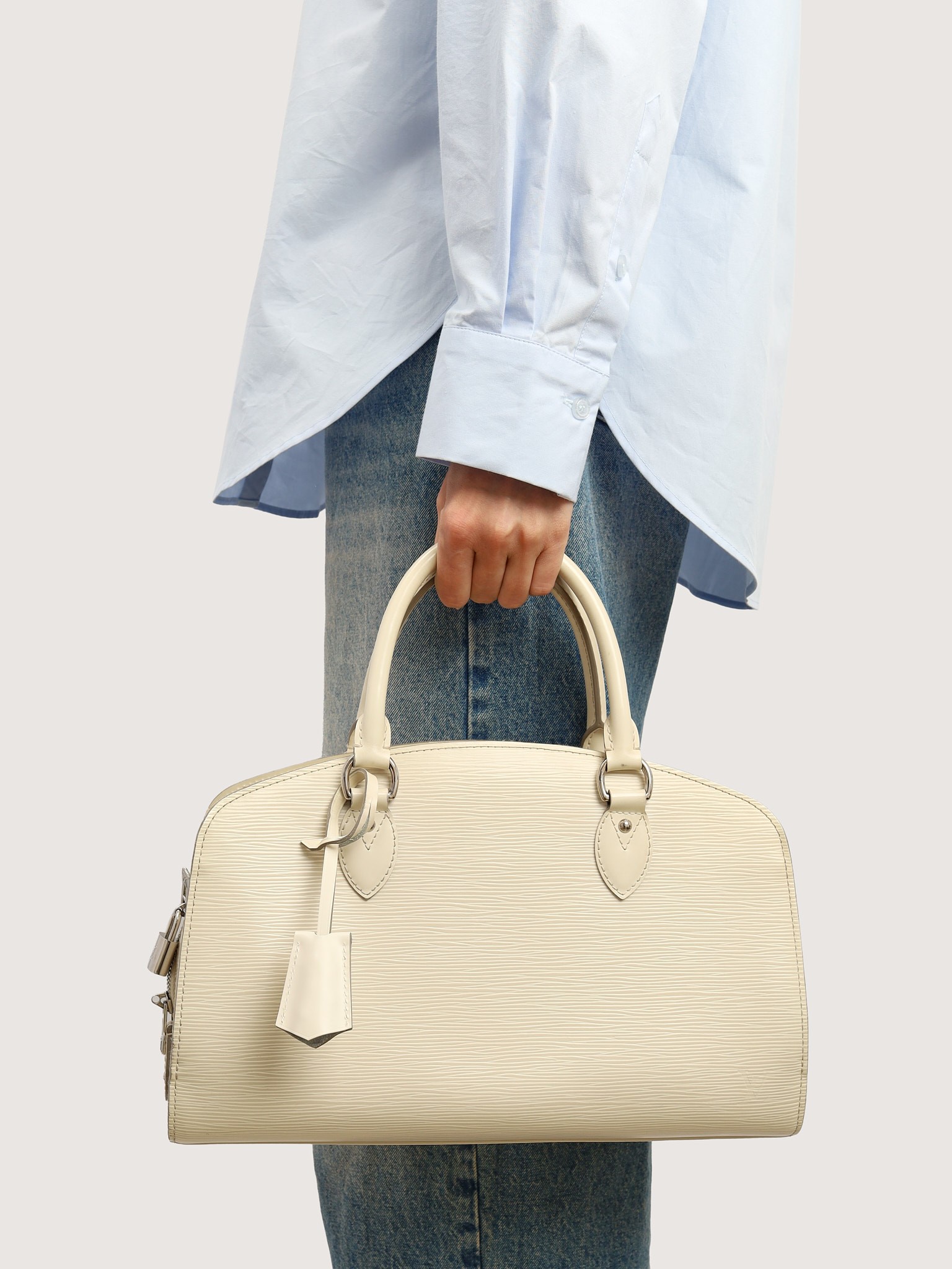 Louis Vuitton Pont Neuf 1