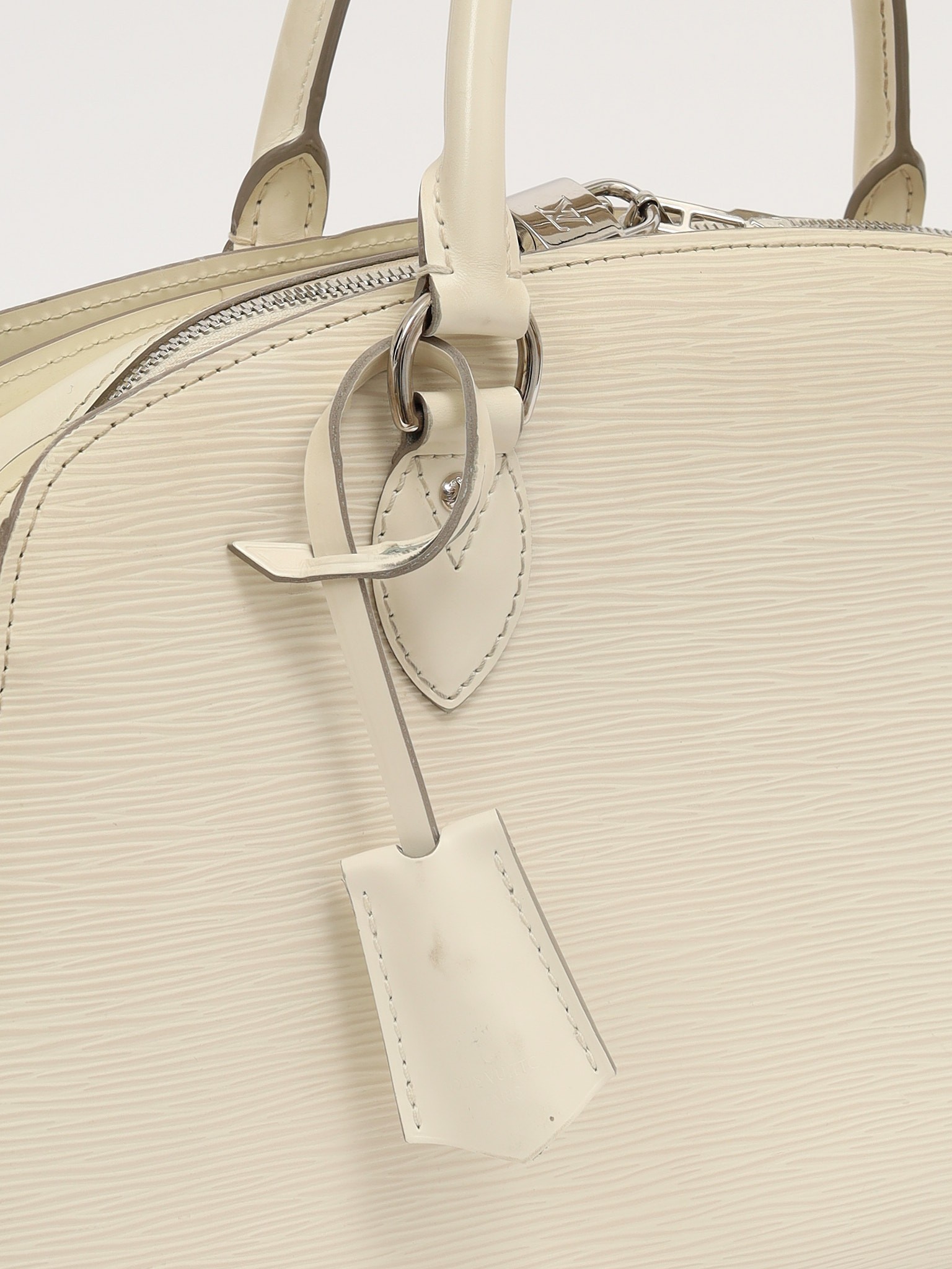 Louis Vuitton Pont Neuf 5