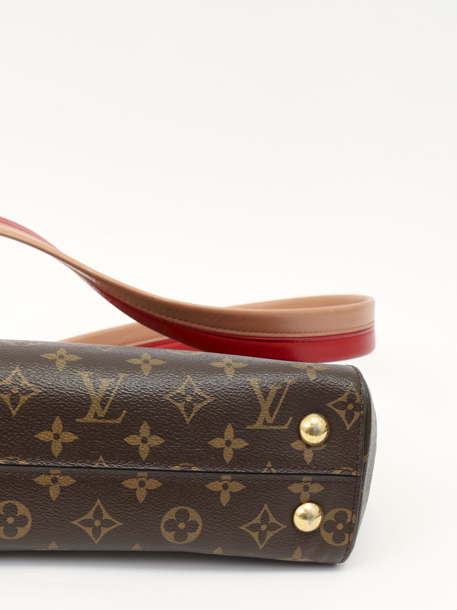 Louis Vuitton Сluny 8