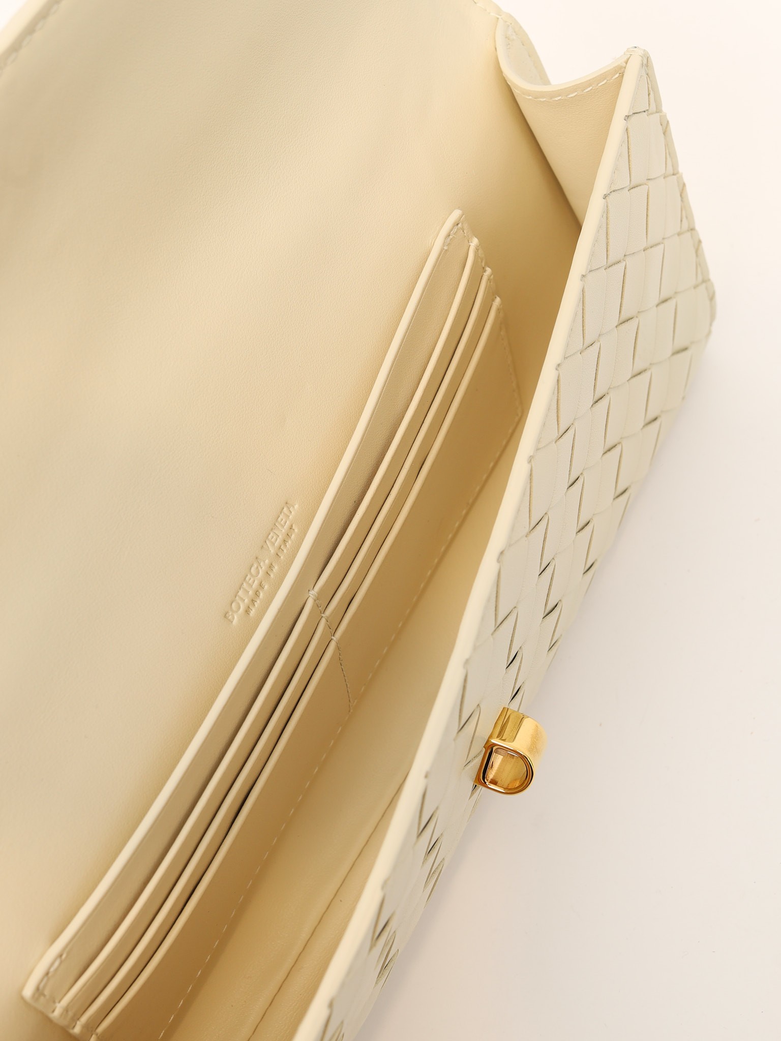 Bottega Veneta Andiamo  9