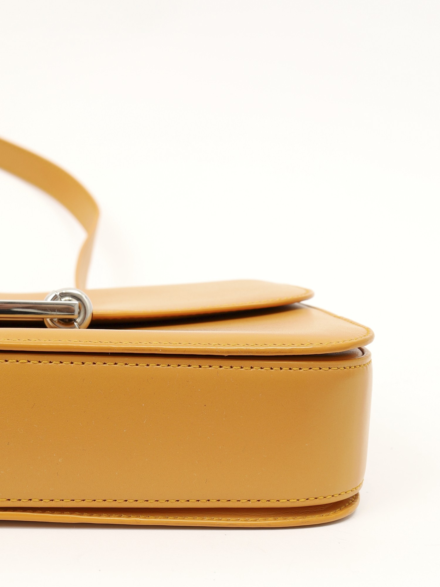 Saint Laurent Fermoir 9