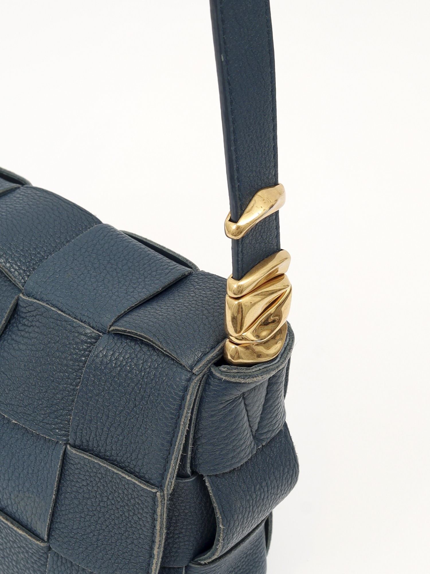 Bottega Veneta Cassette 6