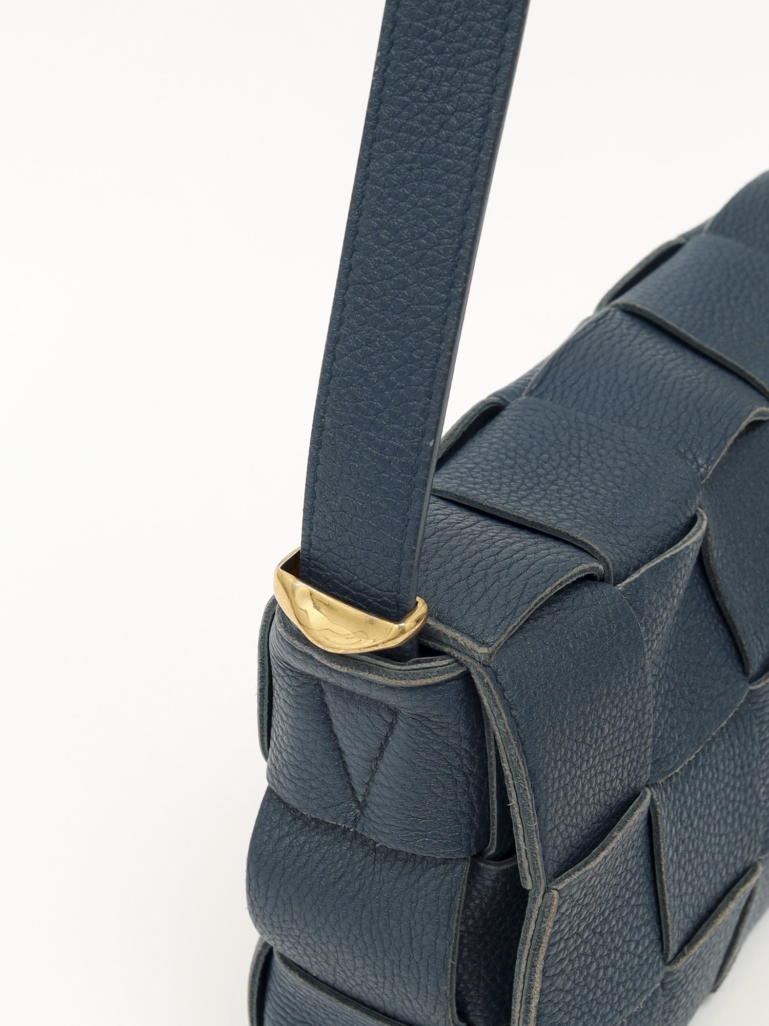 Bottega Veneta Cassette 5