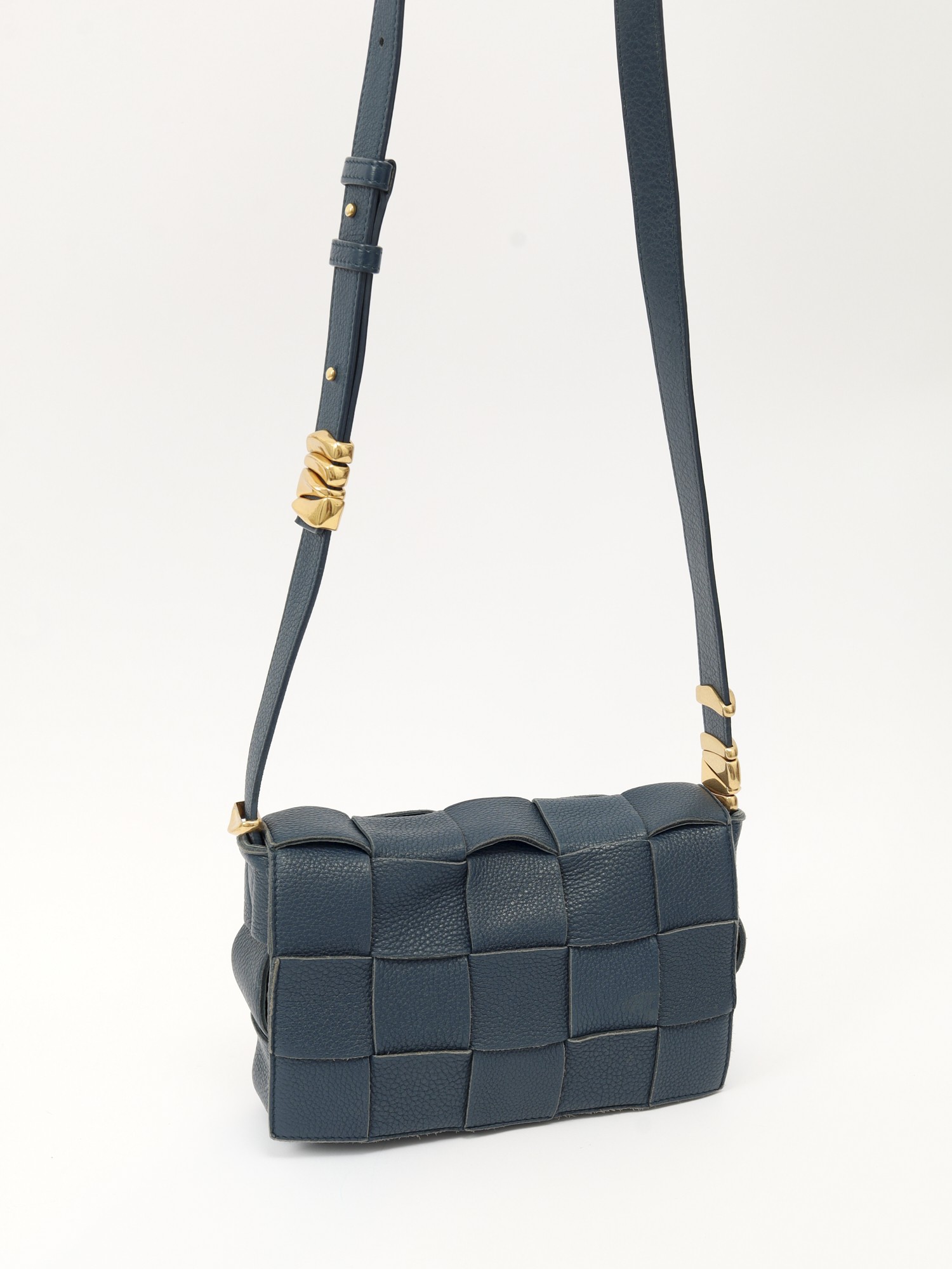 Bottega Veneta Cassette 4