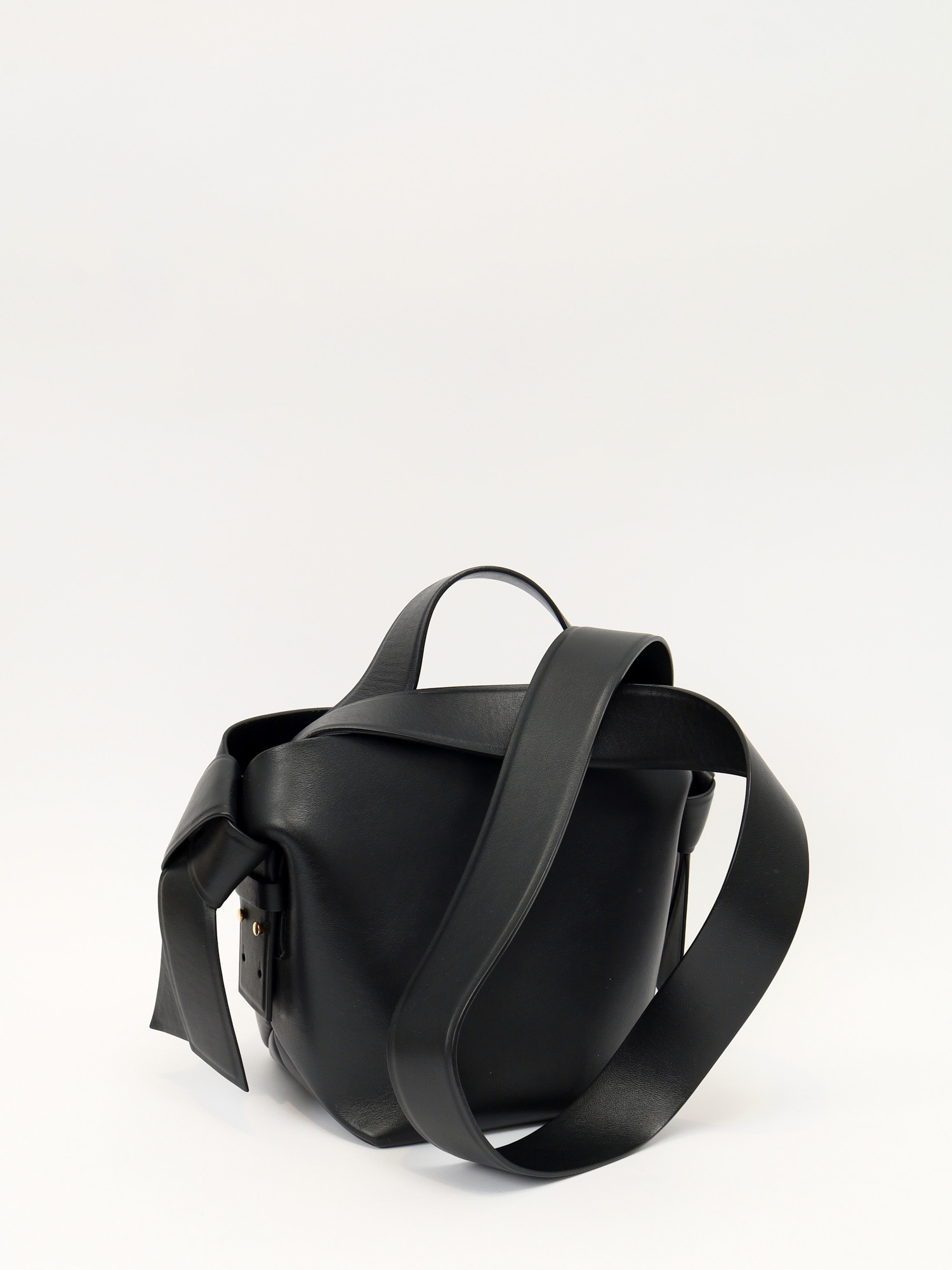 Acne Studios Musubi 3