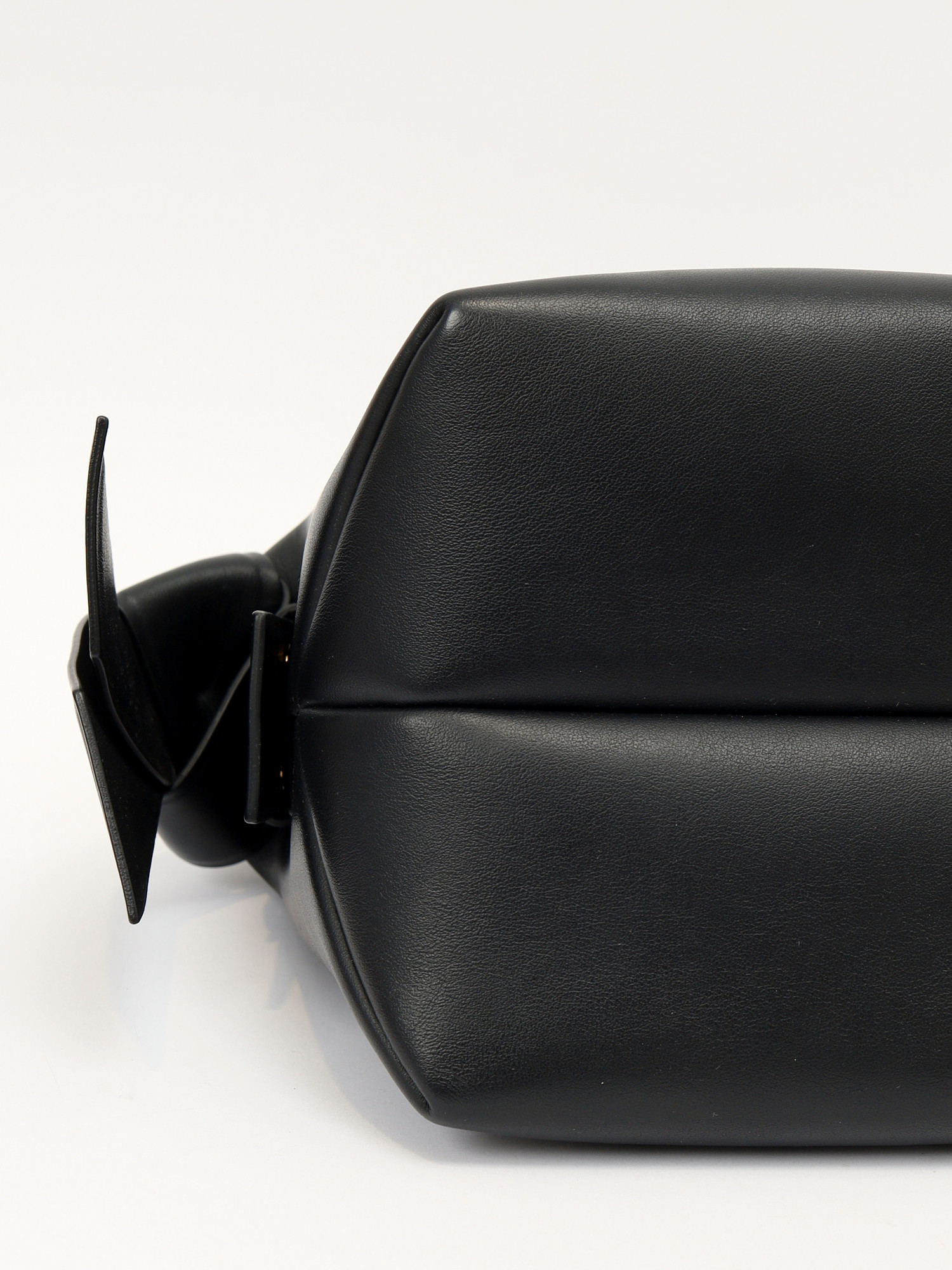 Acne Studios Musubi 8