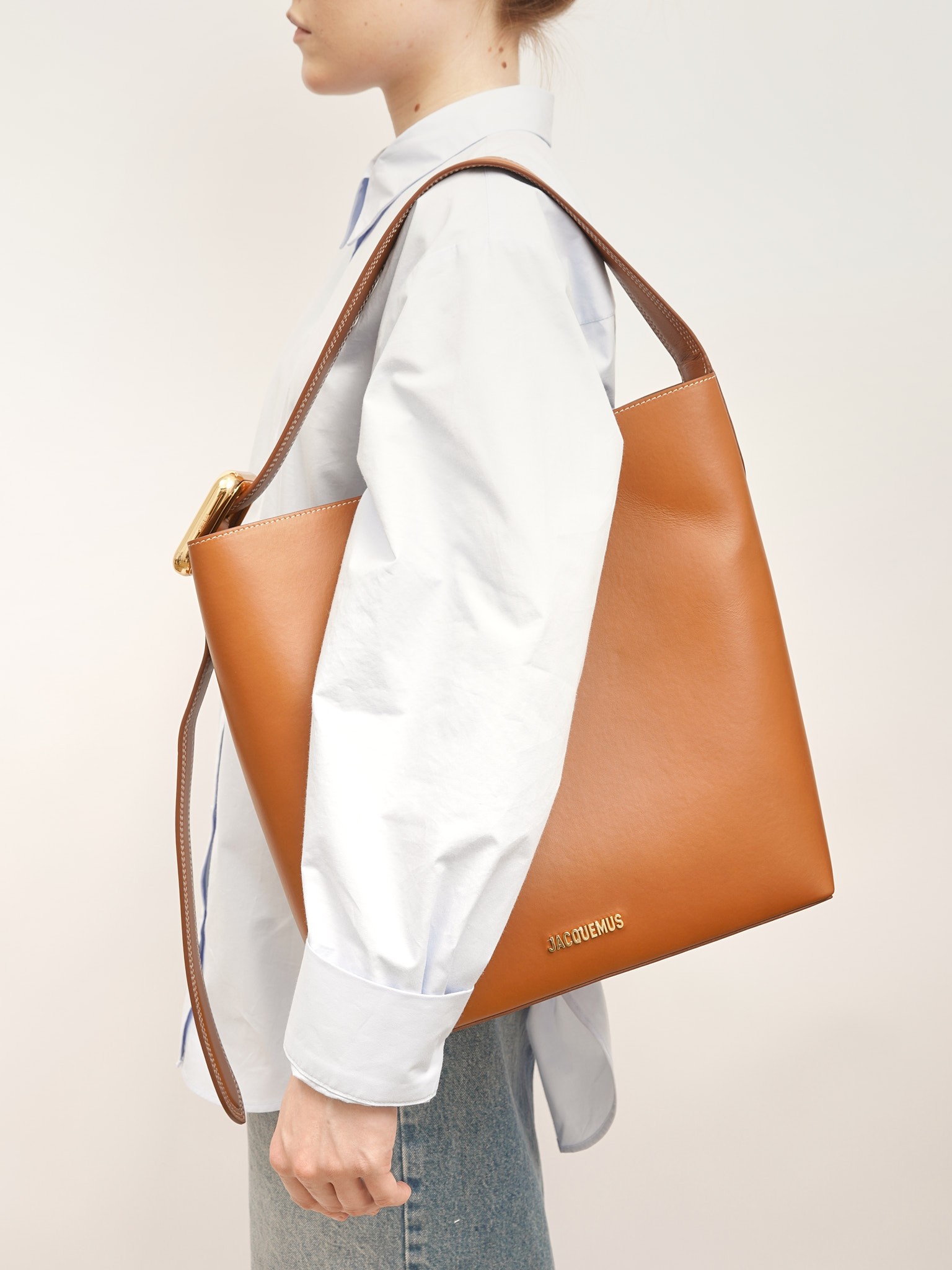 Jacquemus Le Regalo 1