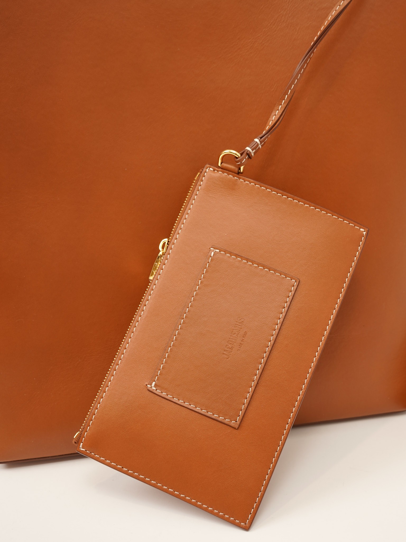 Jacquemus Le Regalo 6