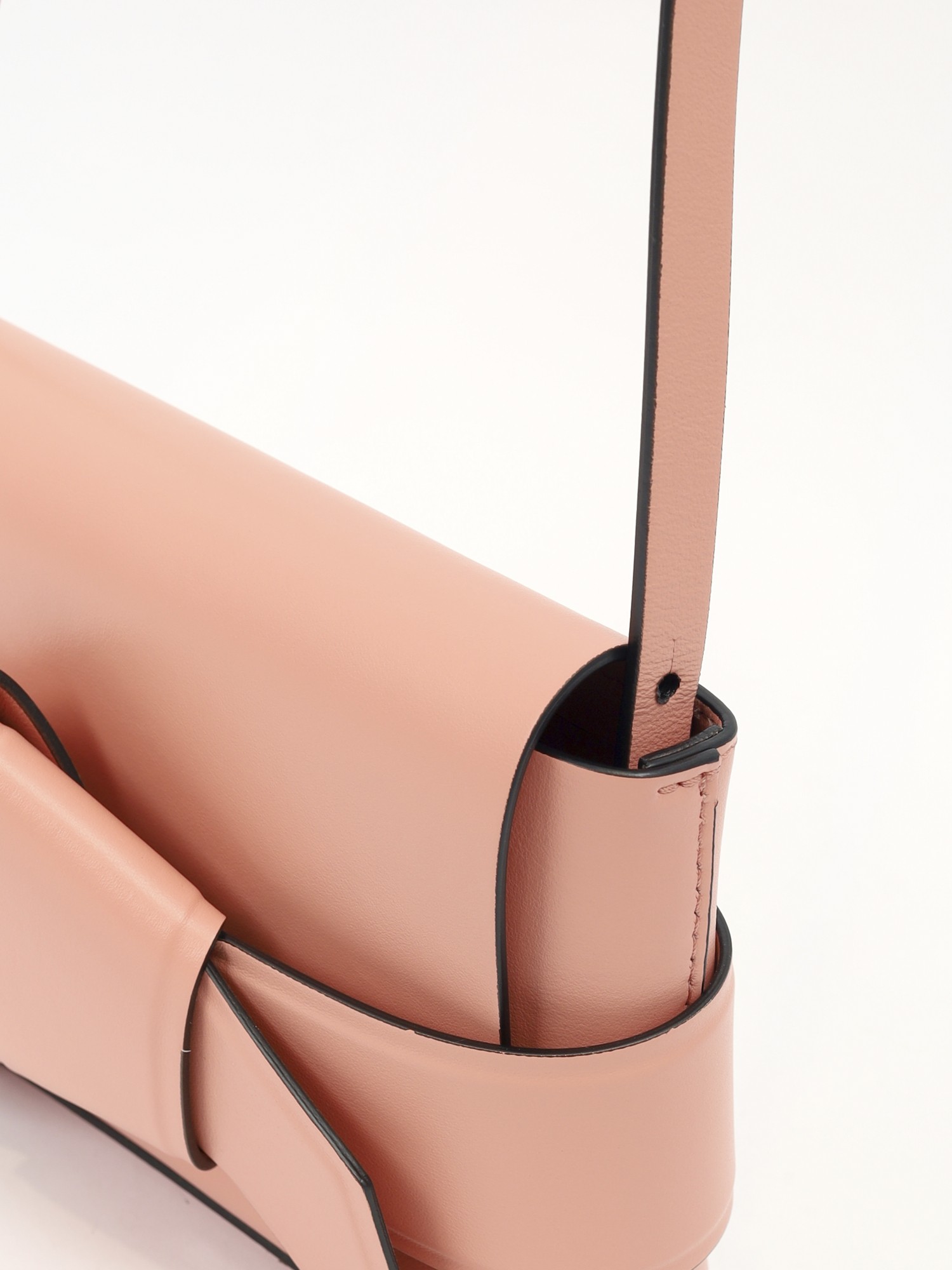 Acne Studios Musubi  7