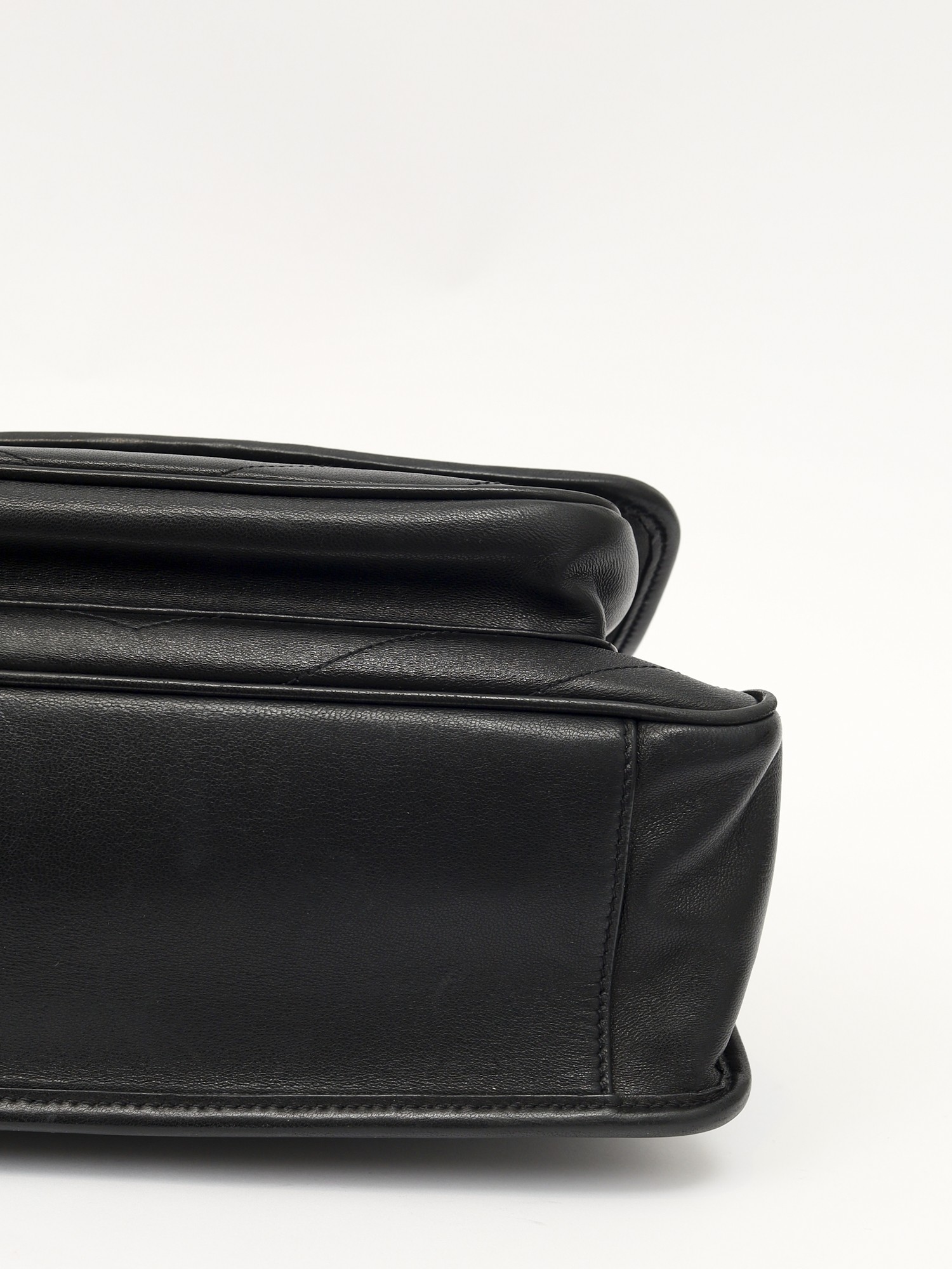 Saint Laurent Niki 9