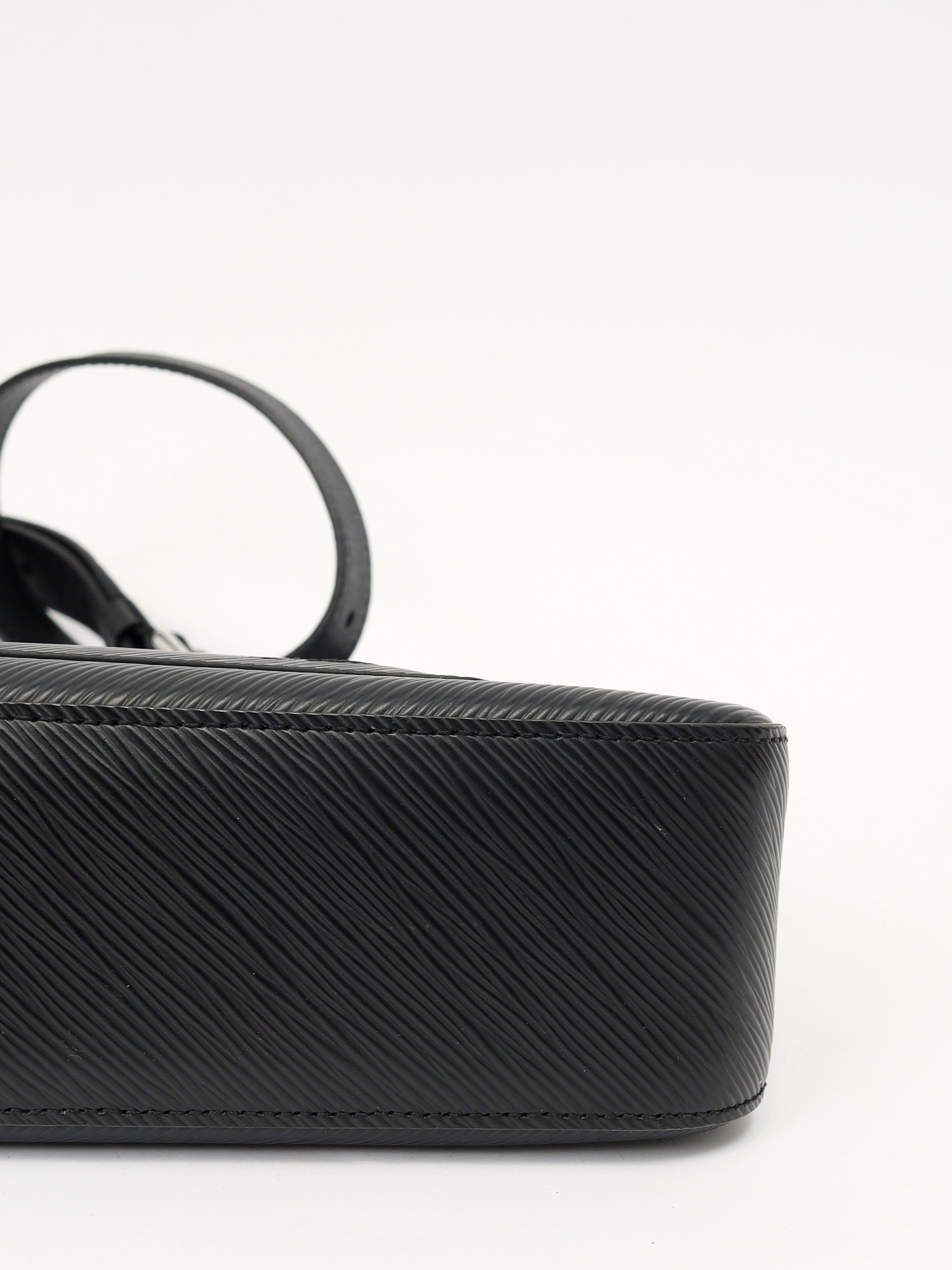 Louis Vuitton Marelle 10