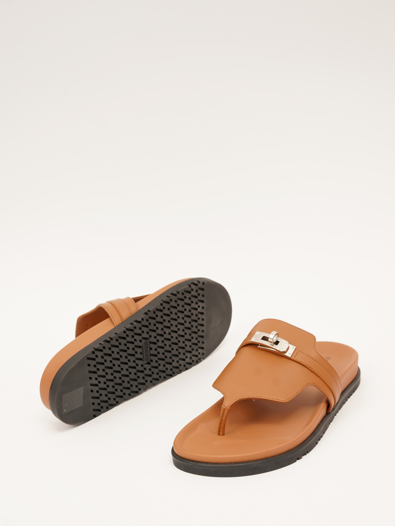 Hermes Empire 38.5 11