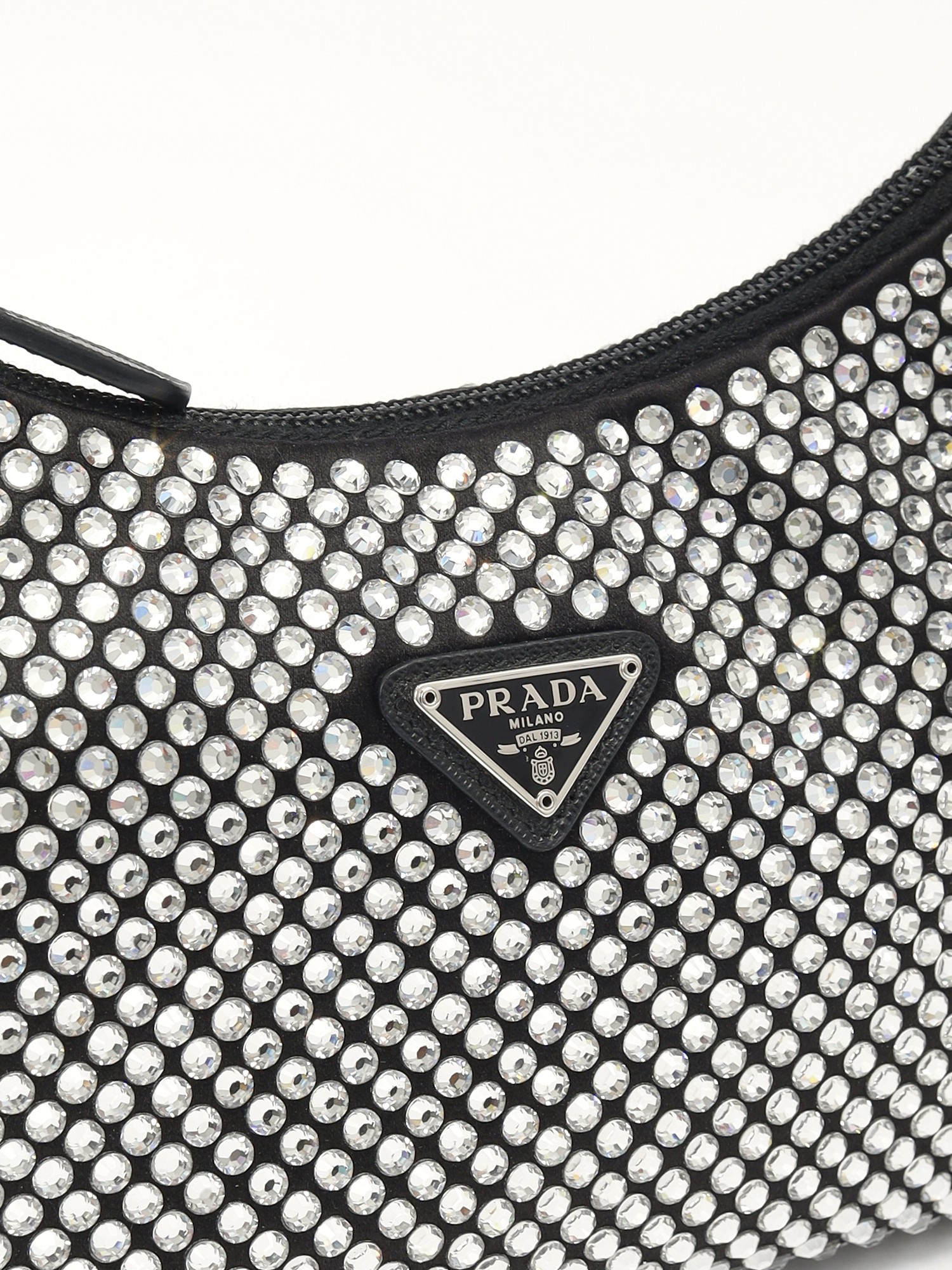 Prada Re-Edition 2000 4