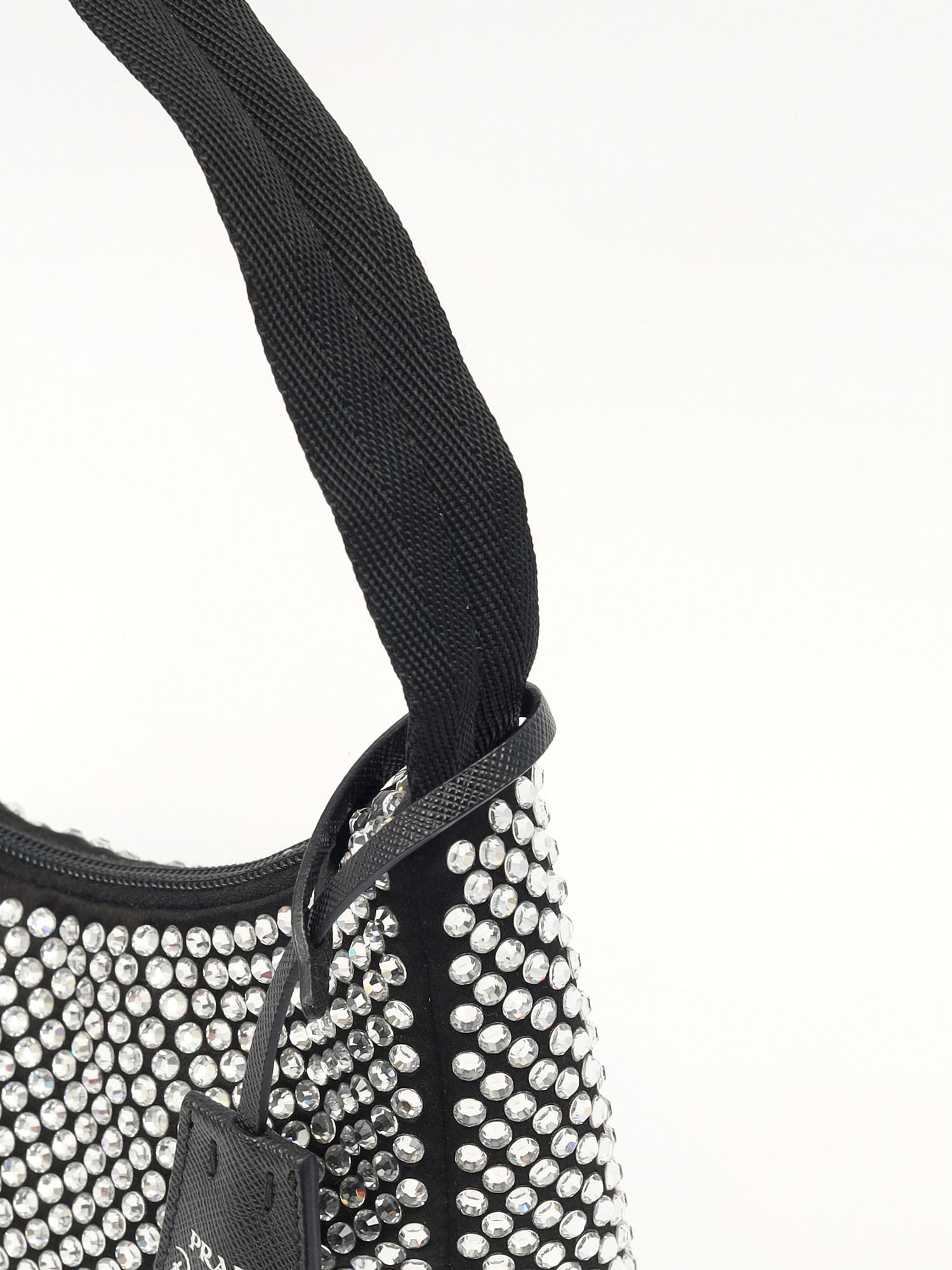 Prada Re-Edition 2000 7