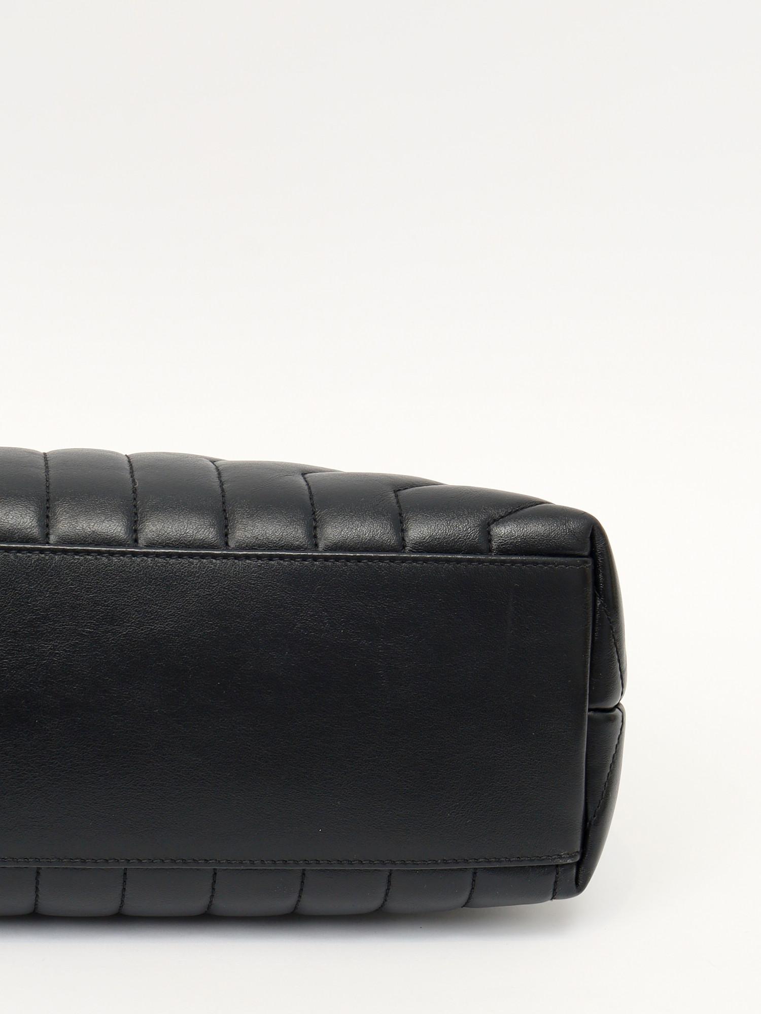 Saint Laurent Loulou 9