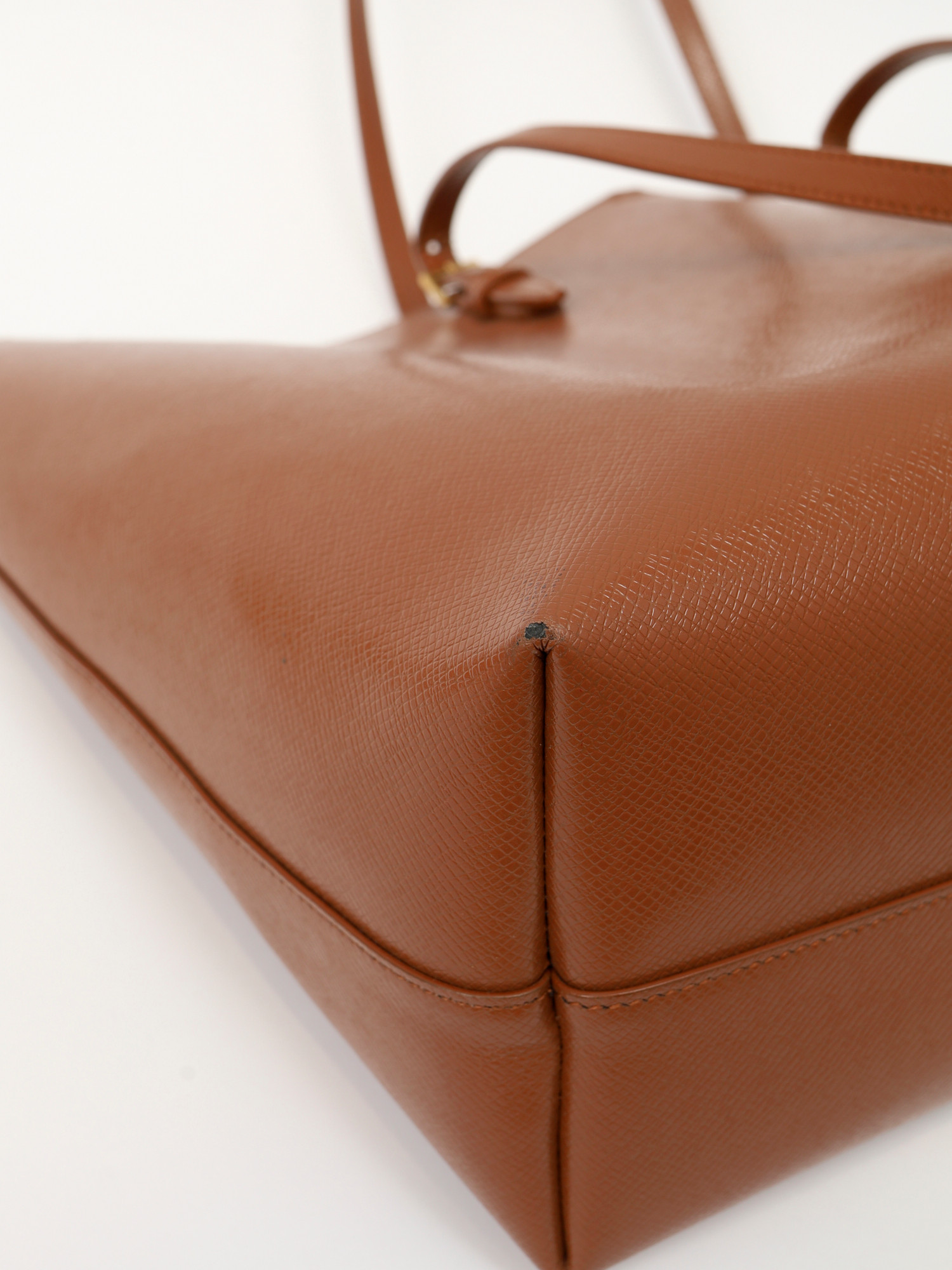 Saint Laurent Shopping 10