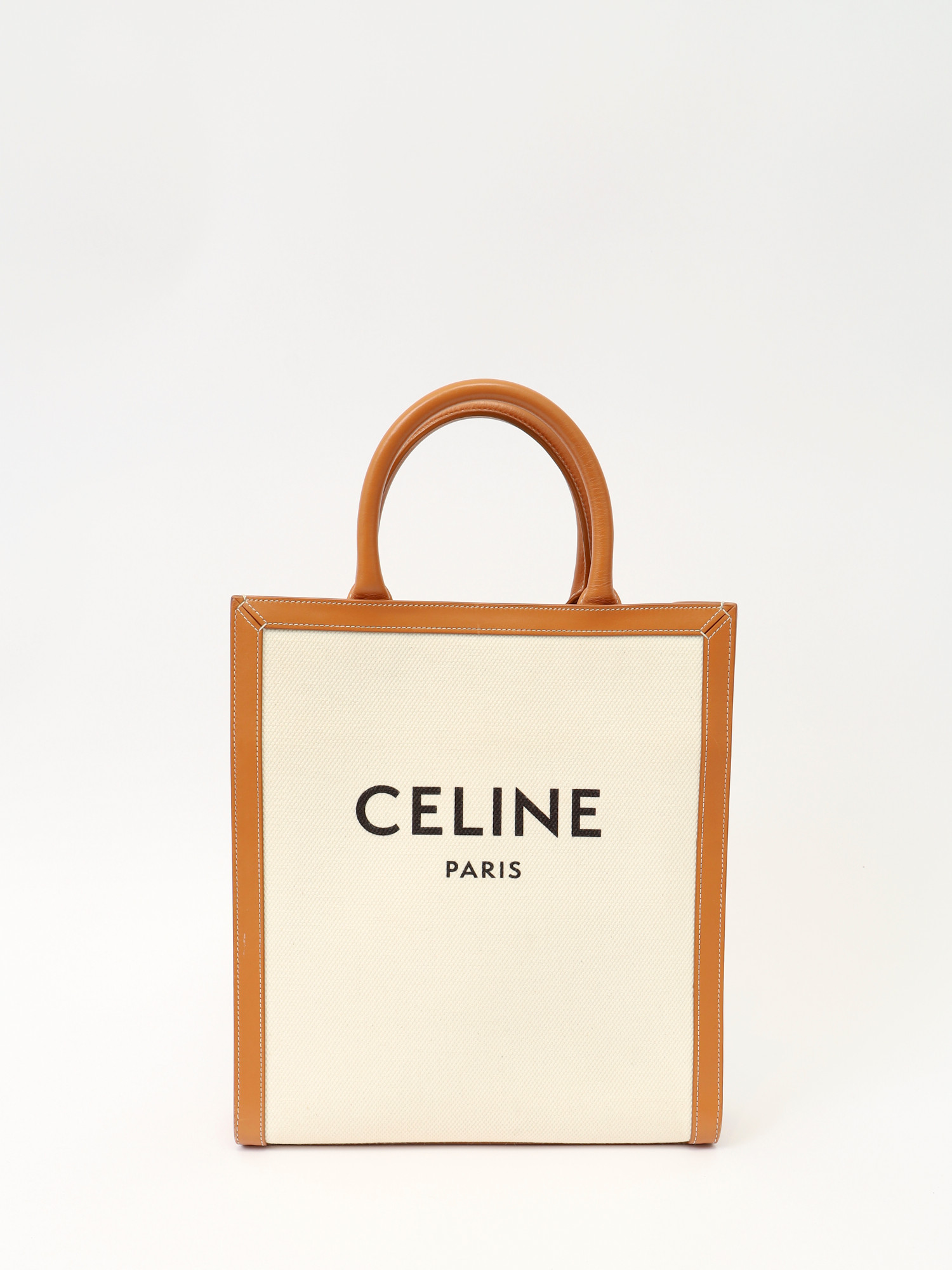 Celine Cabas  0