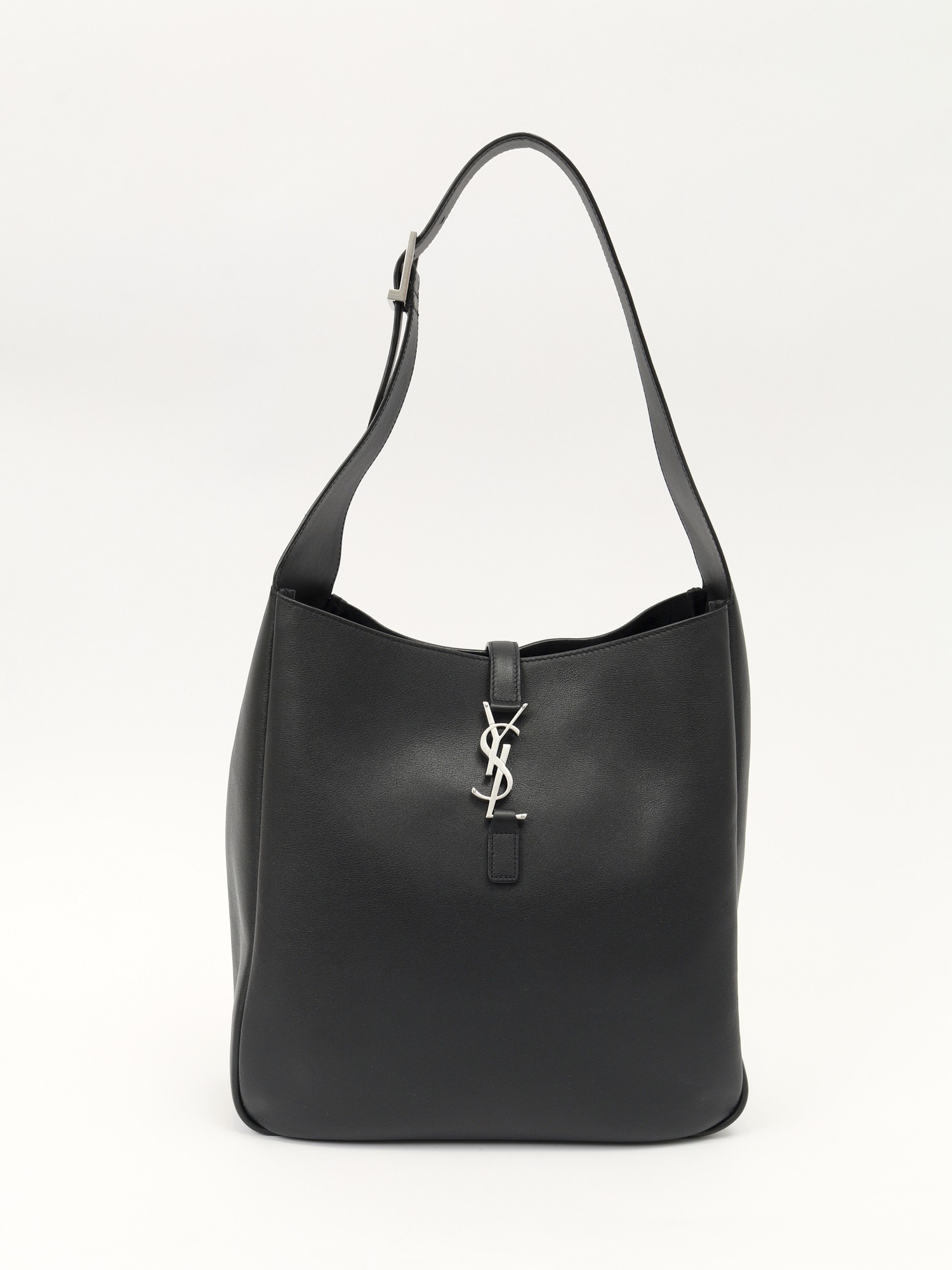 Saint Laurent Le 5 a 7 0