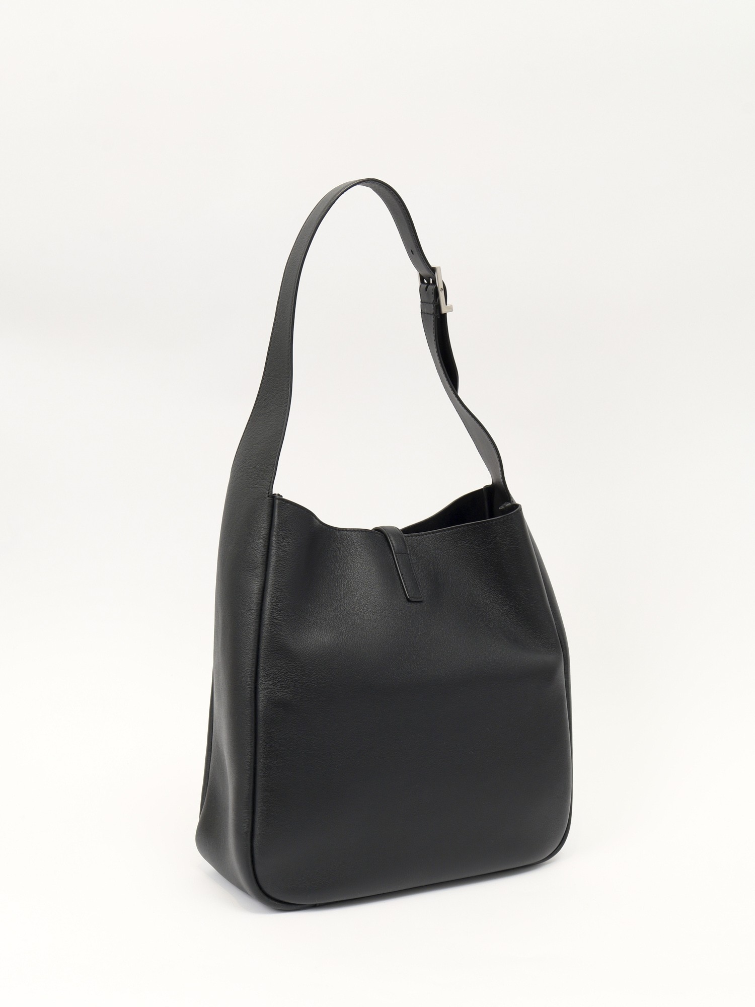 Saint Laurent Le 5 a 7 3