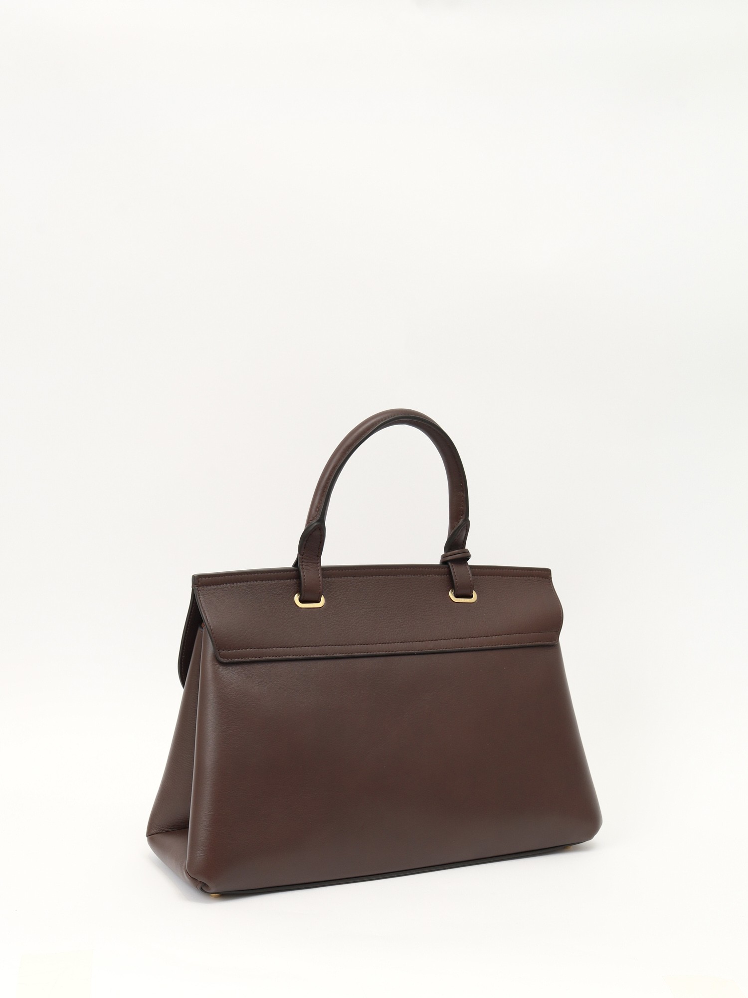 Celine 16 3