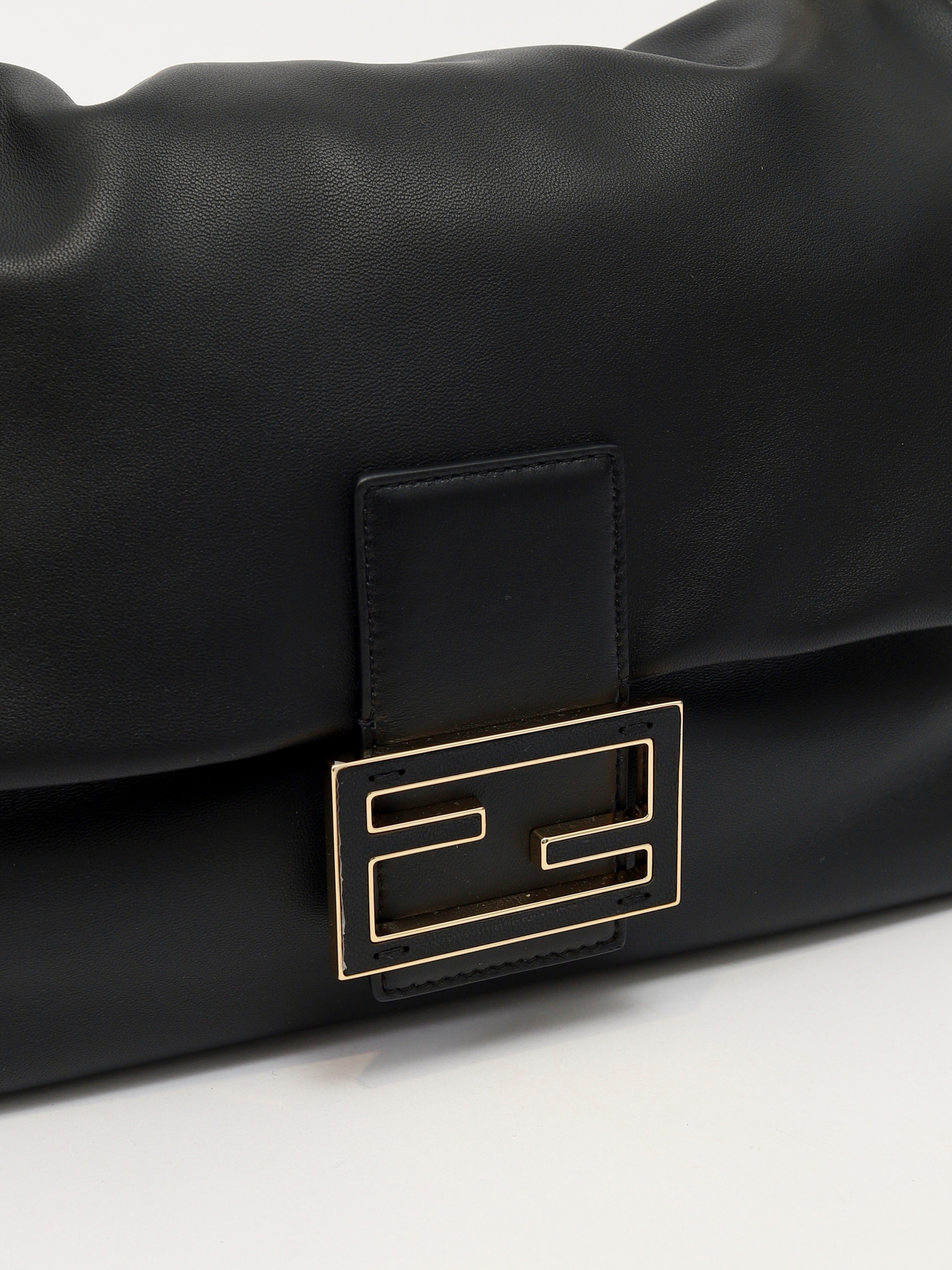 Fendi Mamma Baguette 4