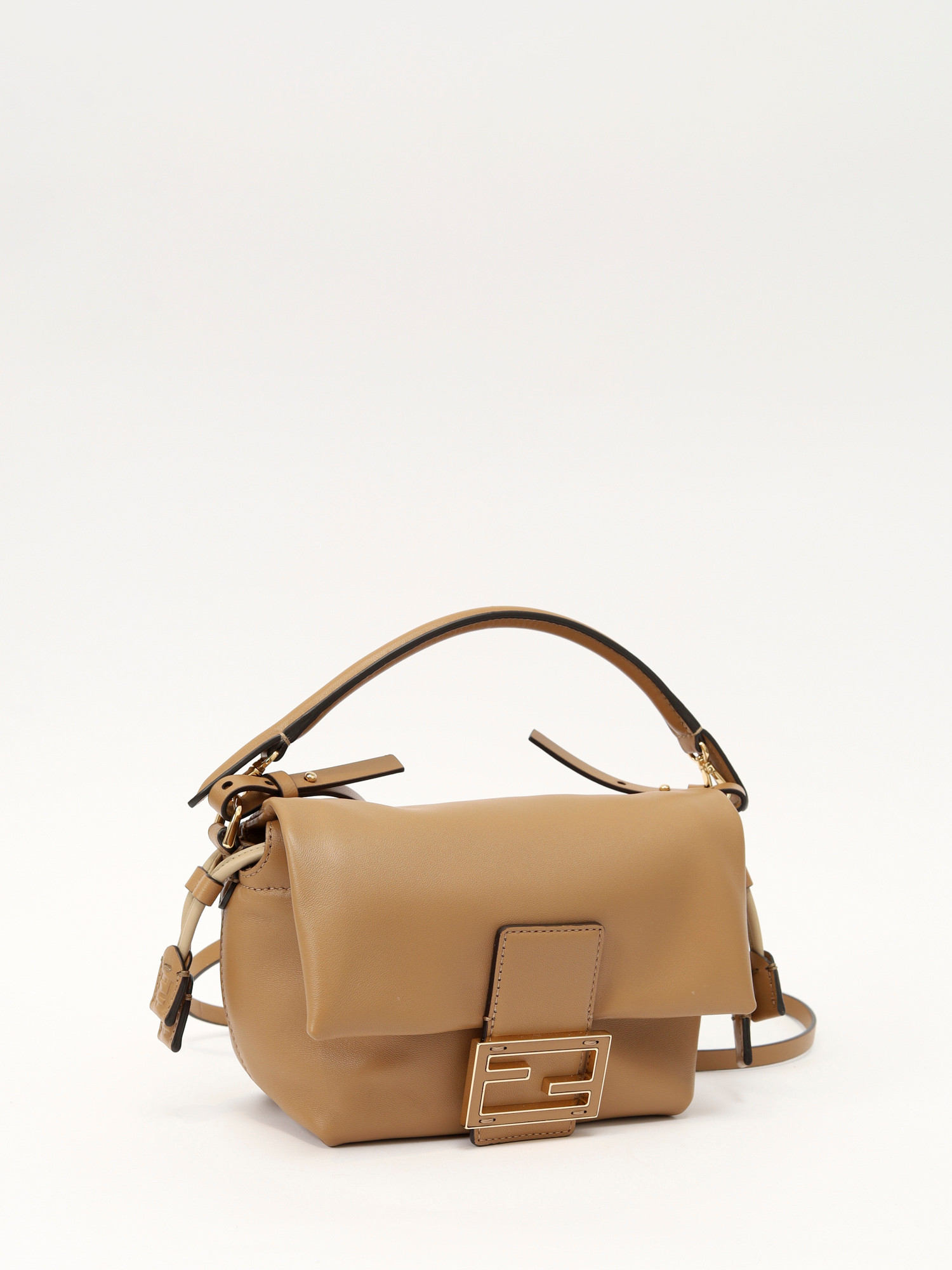 Fendi Mamma Baguette 2