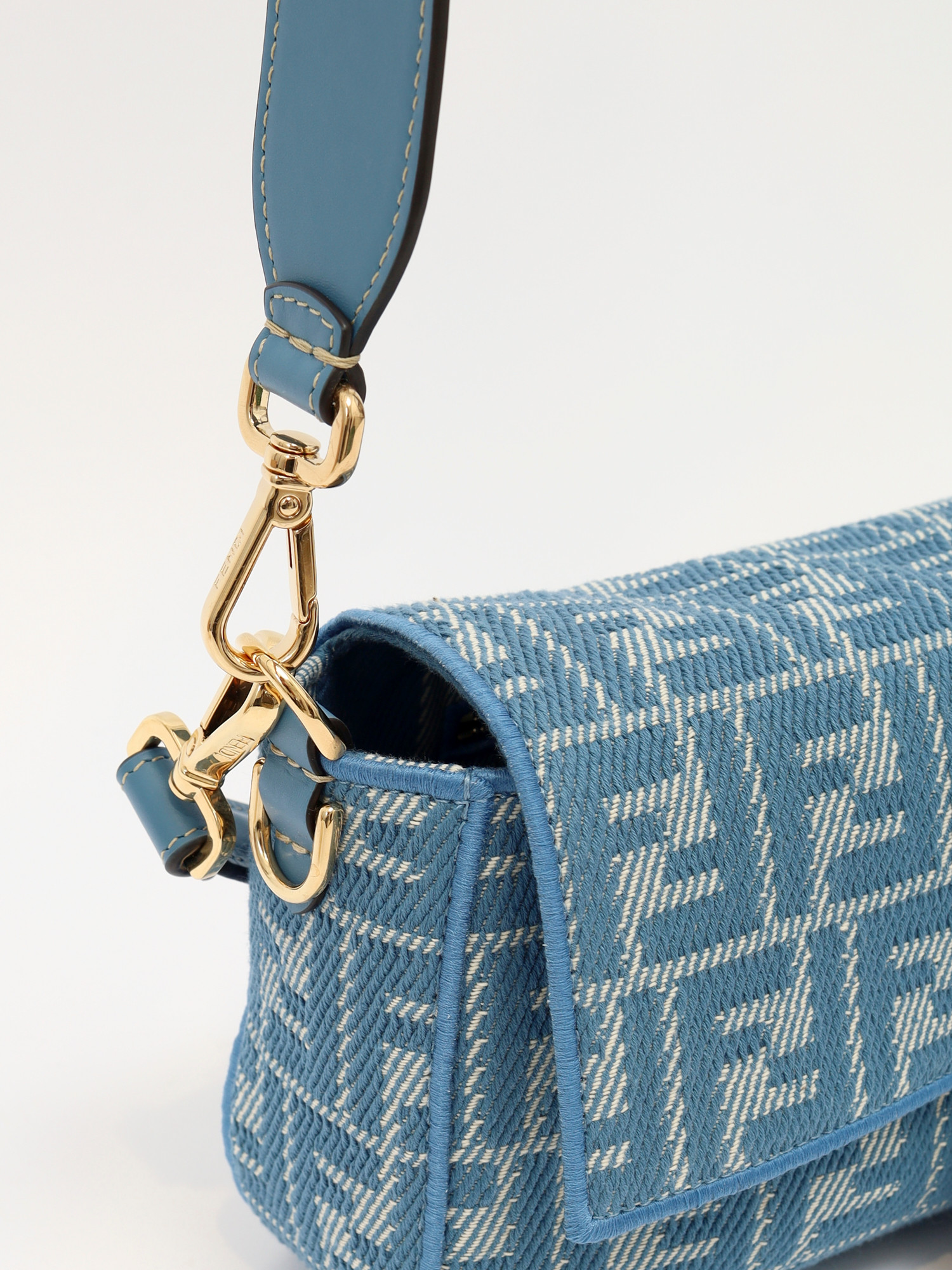 Fendi Baguette 6