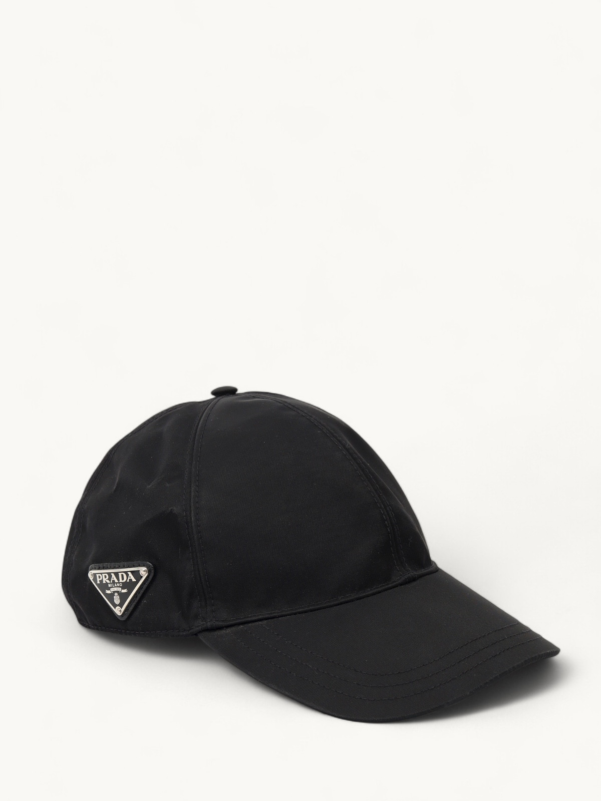 Prada Cap 3